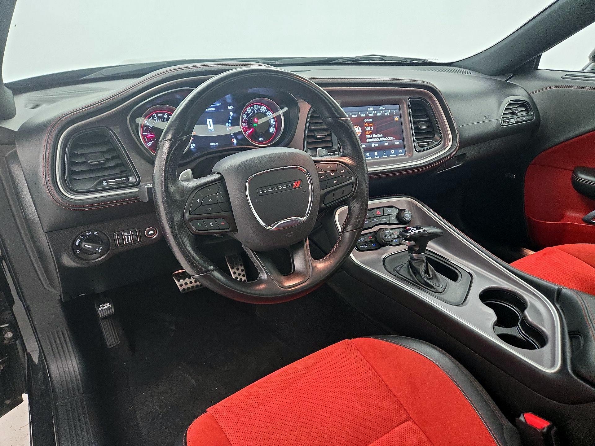 Thumbnail: 2022 Dodge Challenger - 9