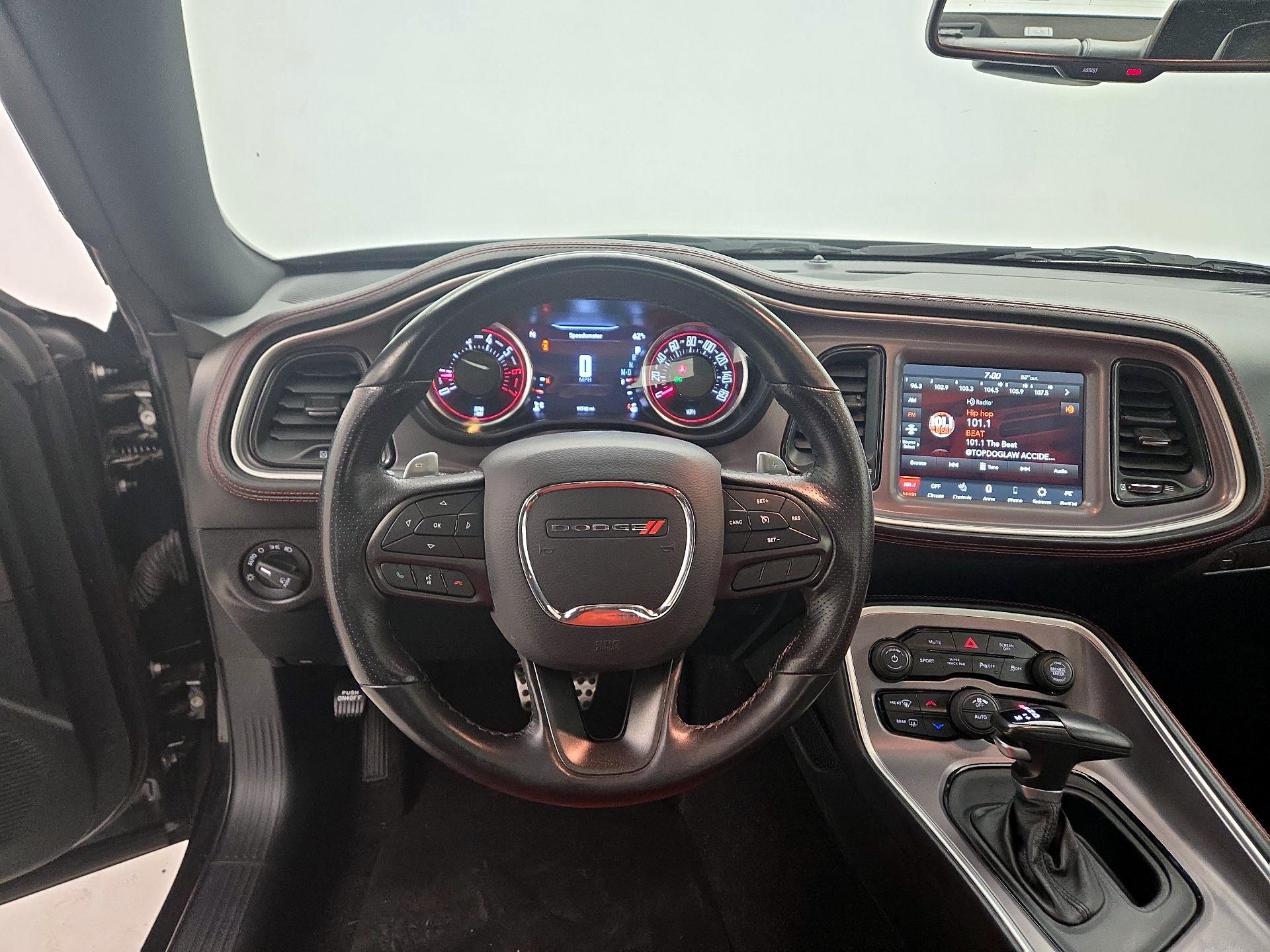 Thumbnail: 2022 Dodge Challenger - 10