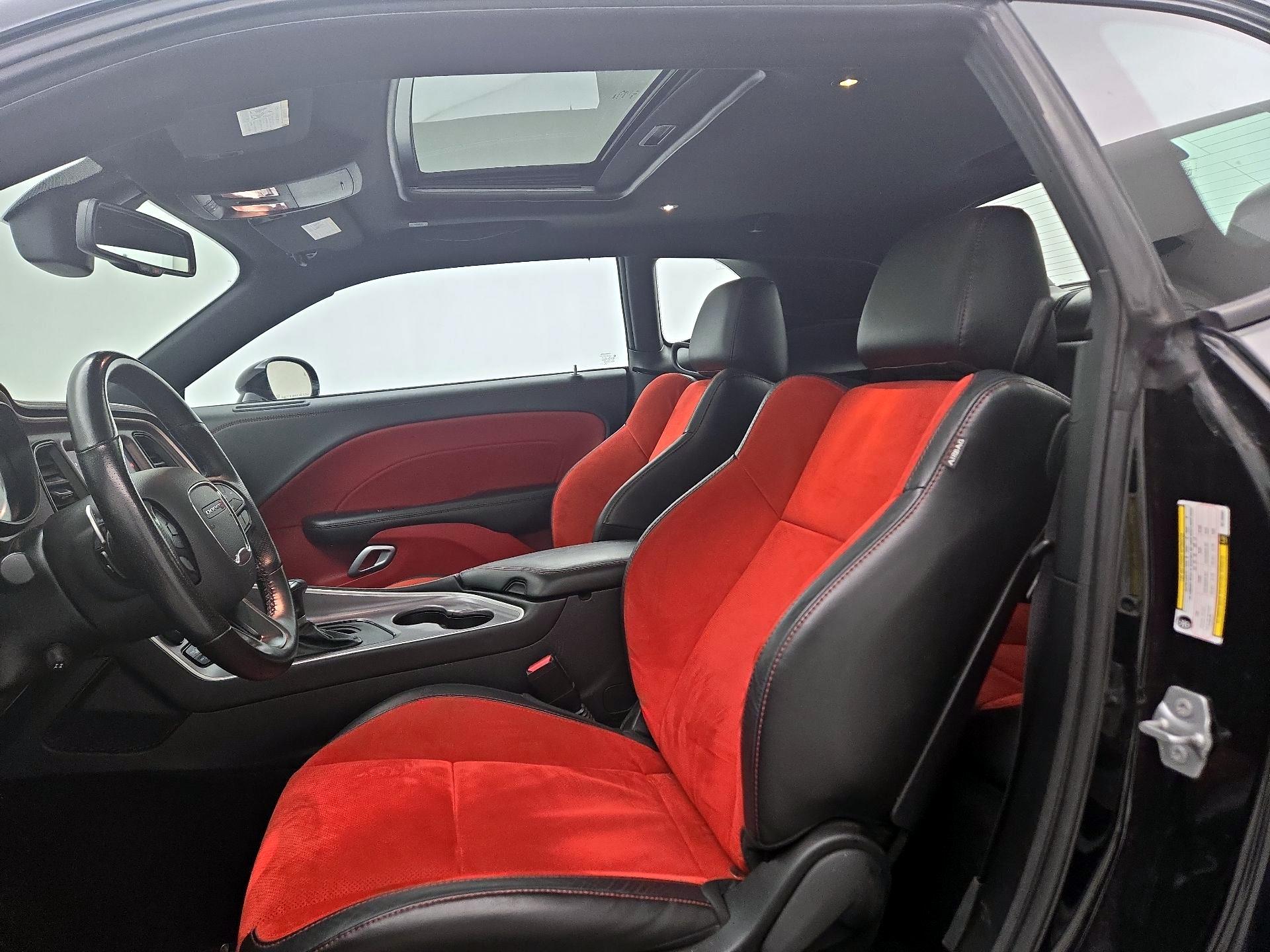 Thumbnail: 2022 Dodge Challenger - 11