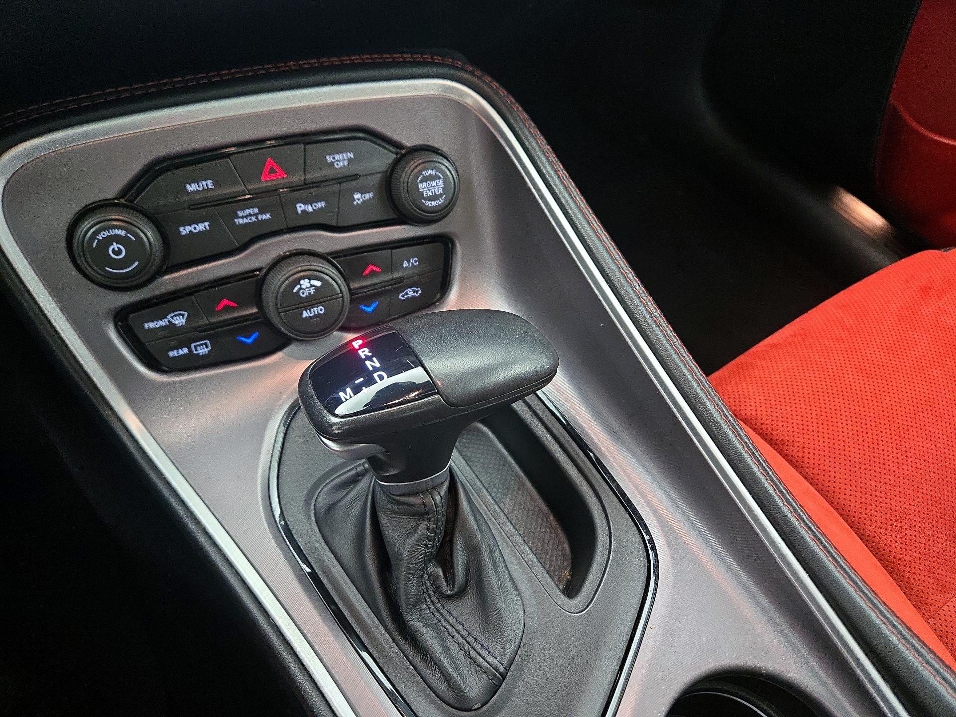 Thumbnail: 2022 Dodge Challenger - 17