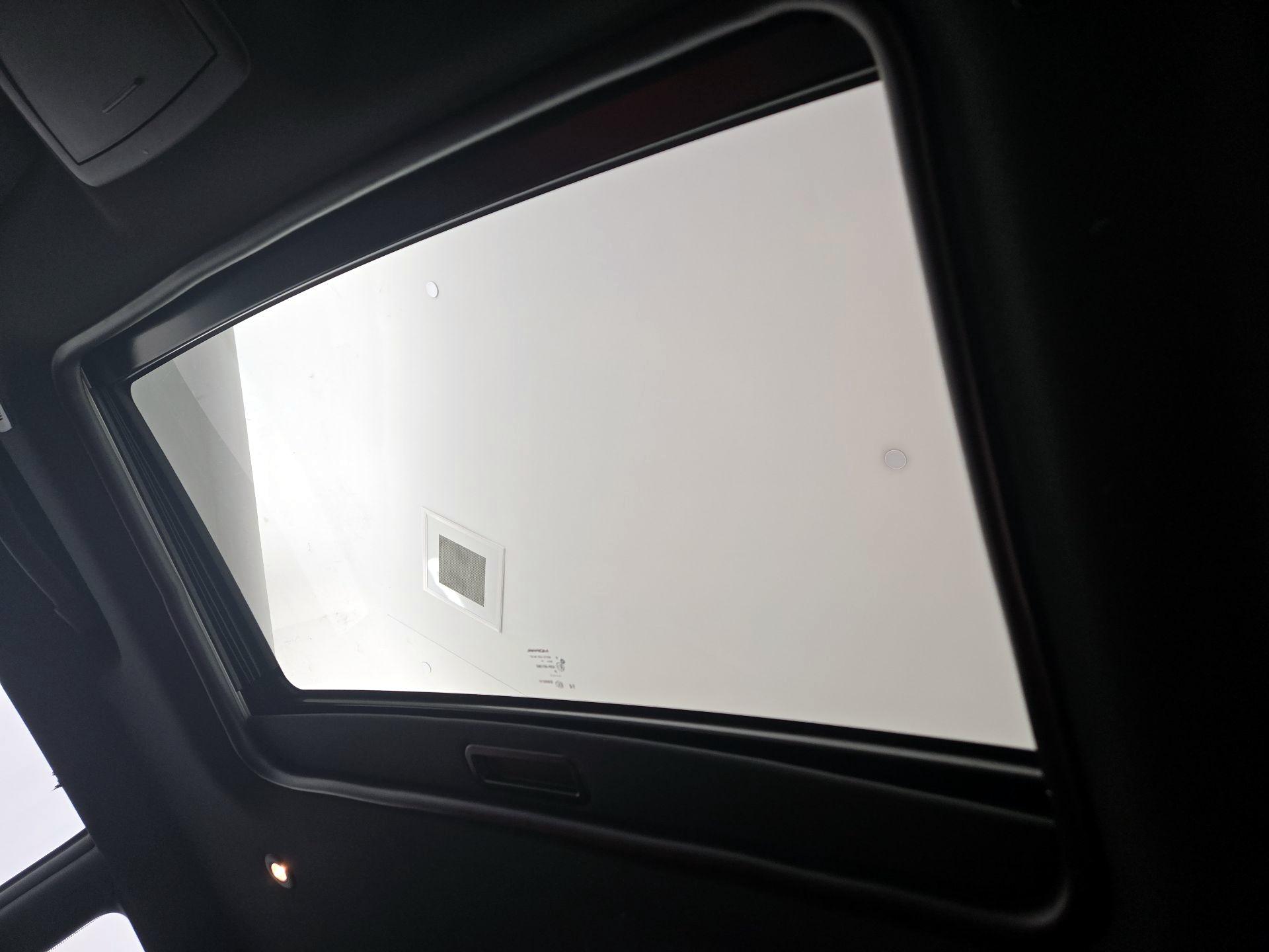 Thumbnail: 2022 Dodge Challenger - 19