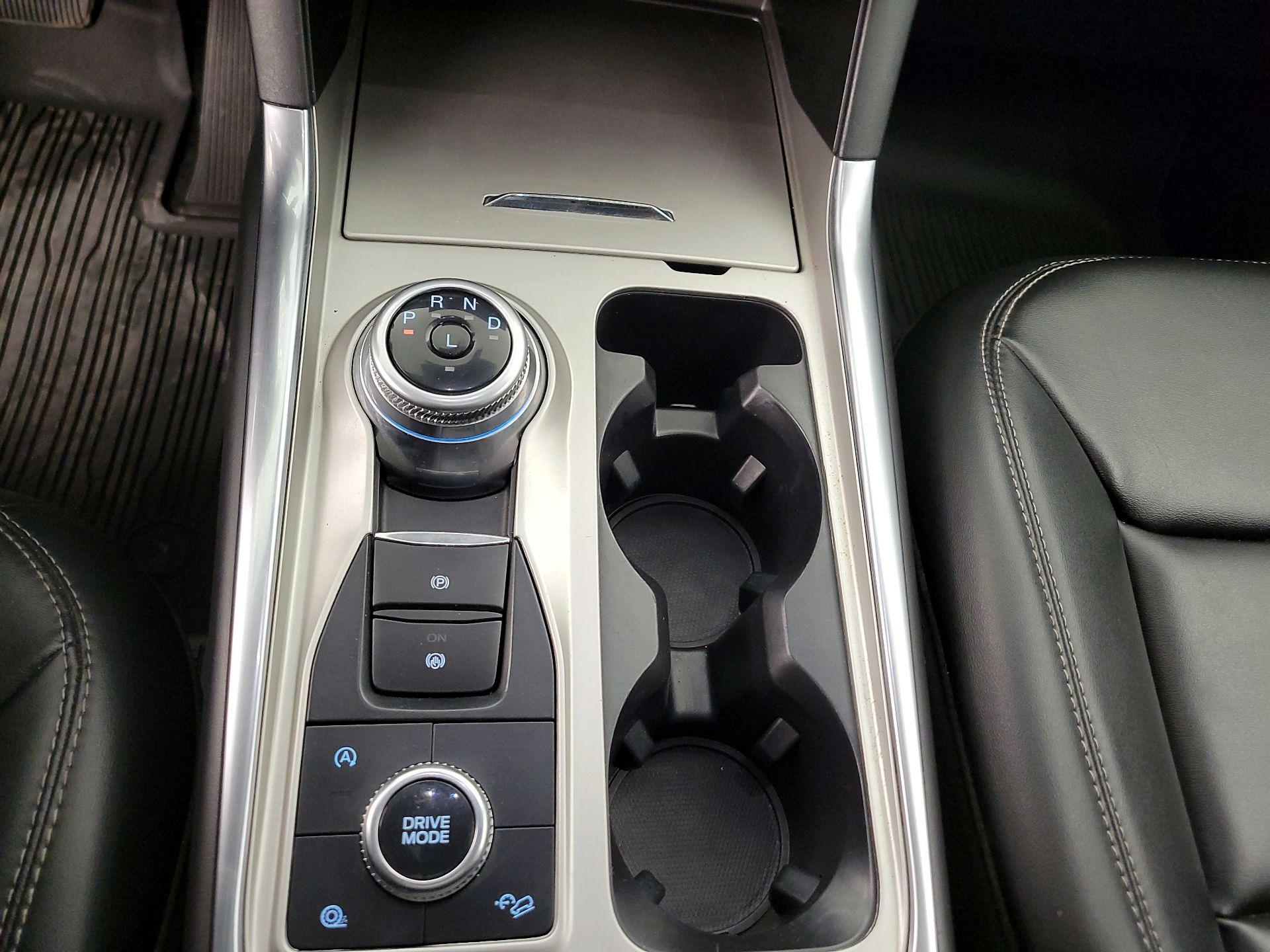 Thumbnail: 2023 Ford Explorer - 17