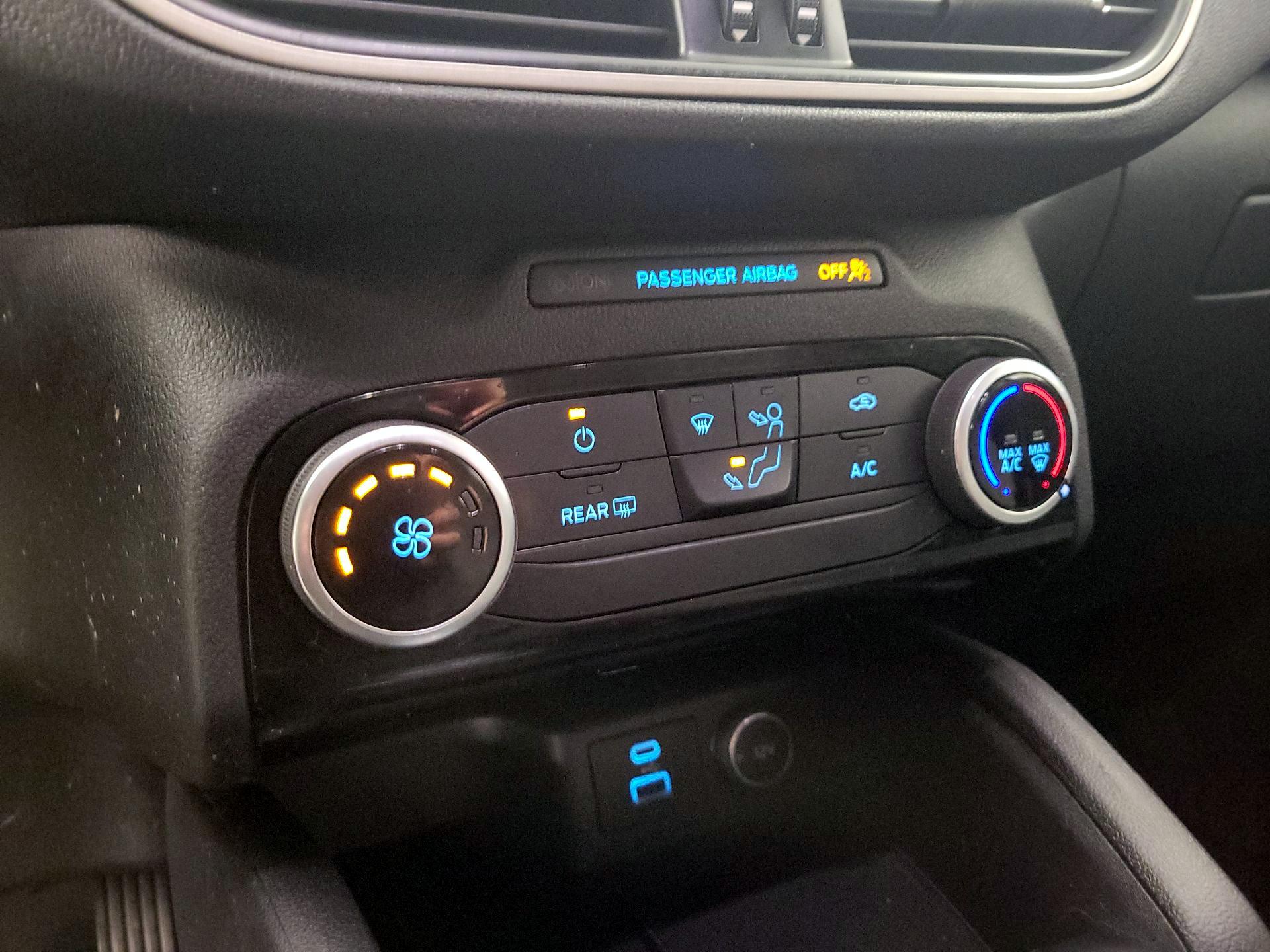 Thumbnail: 2021 Ford Escape - 16