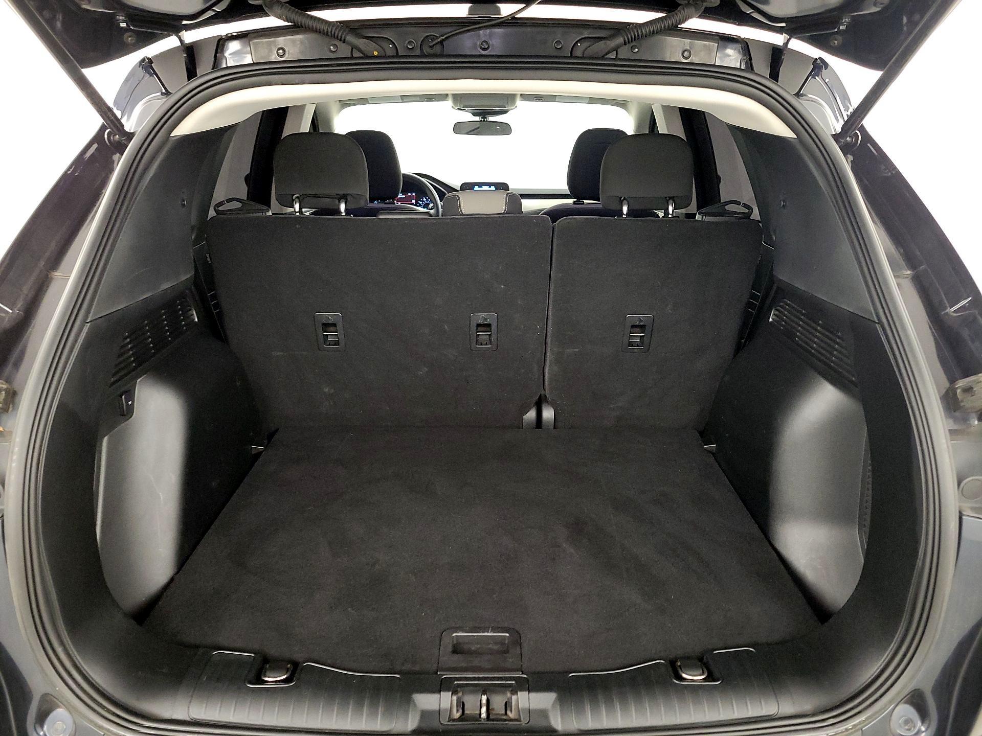 Thumbnail: 2021 Ford Escape - 20