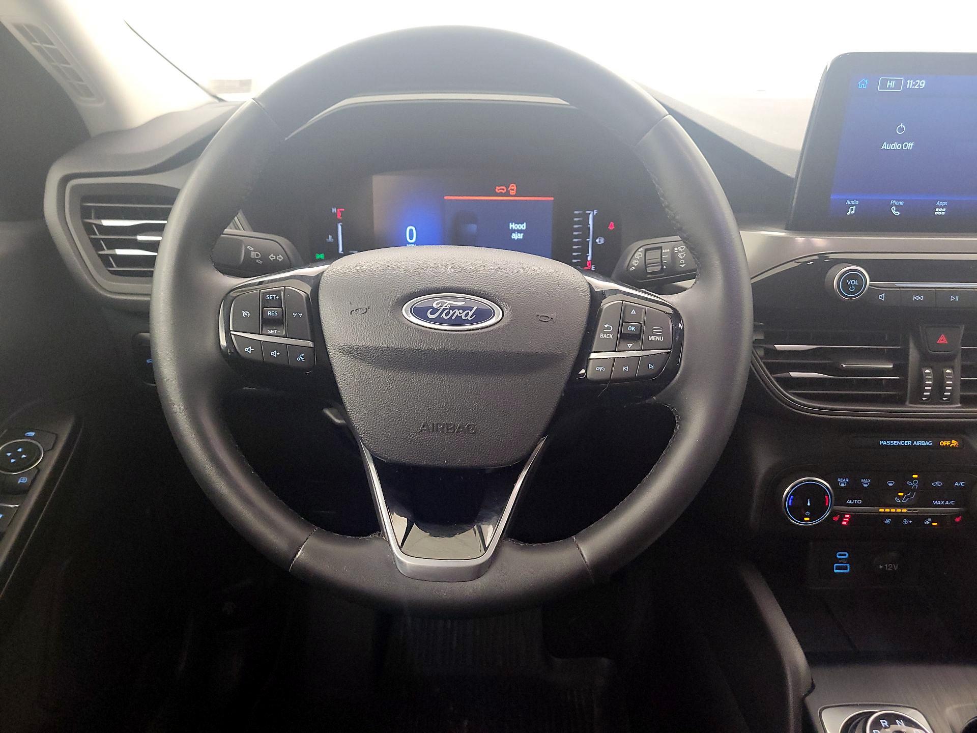 Thumbnail: 2023 Ford Escape - 10