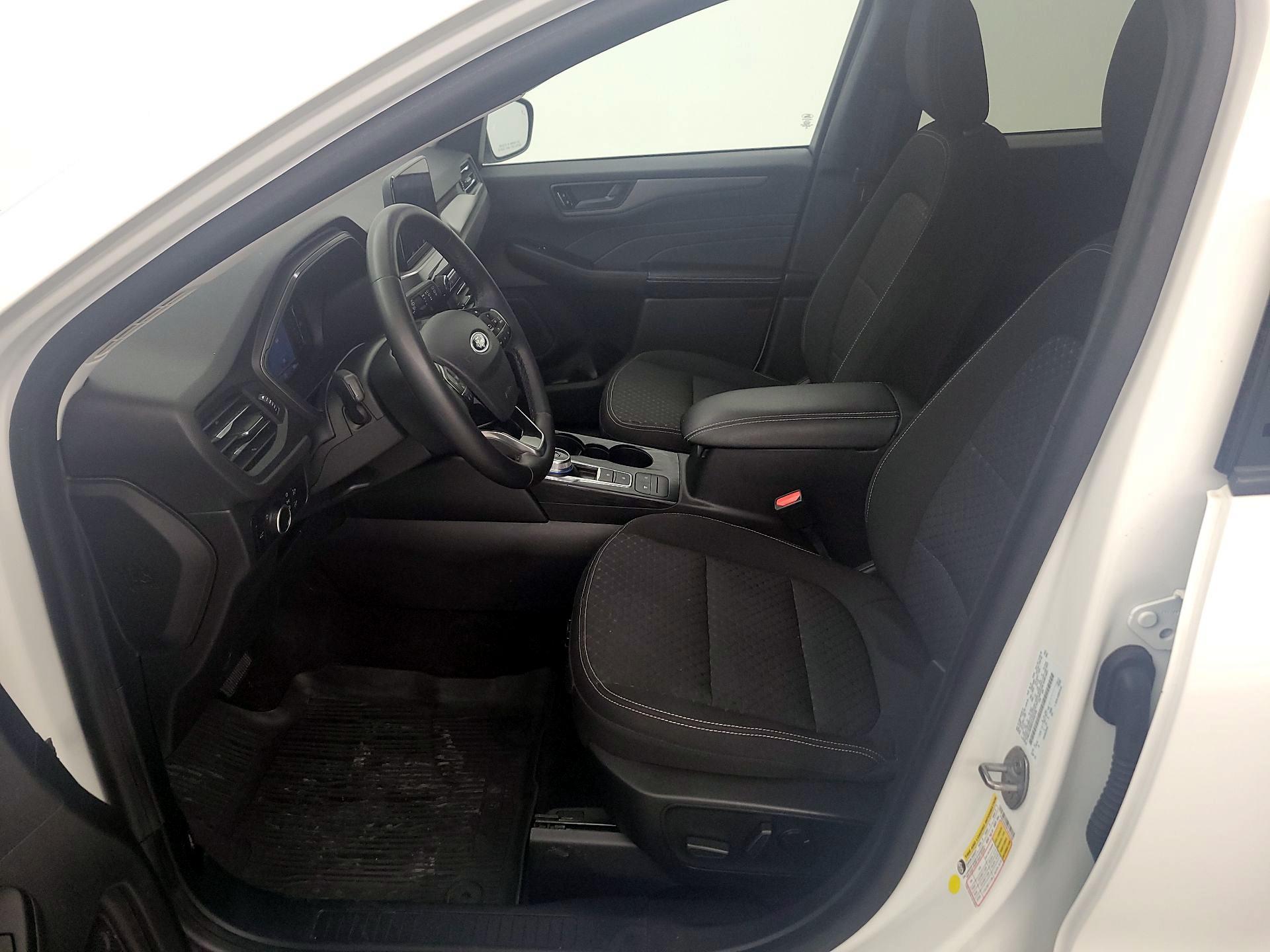 Thumbnail: 2023 Ford Escape - 11