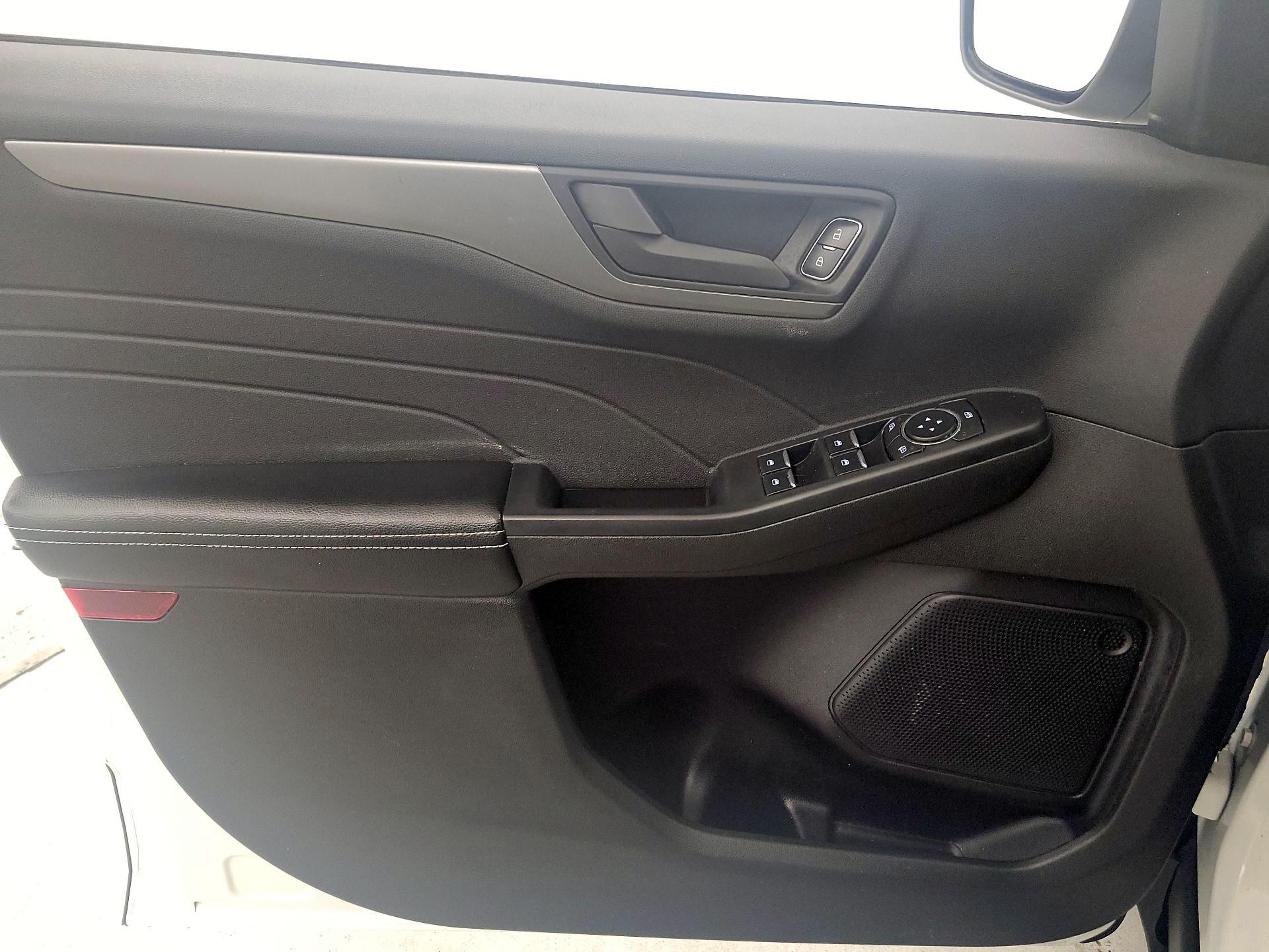 Thumbnail: 2023 Ford Escape - 12