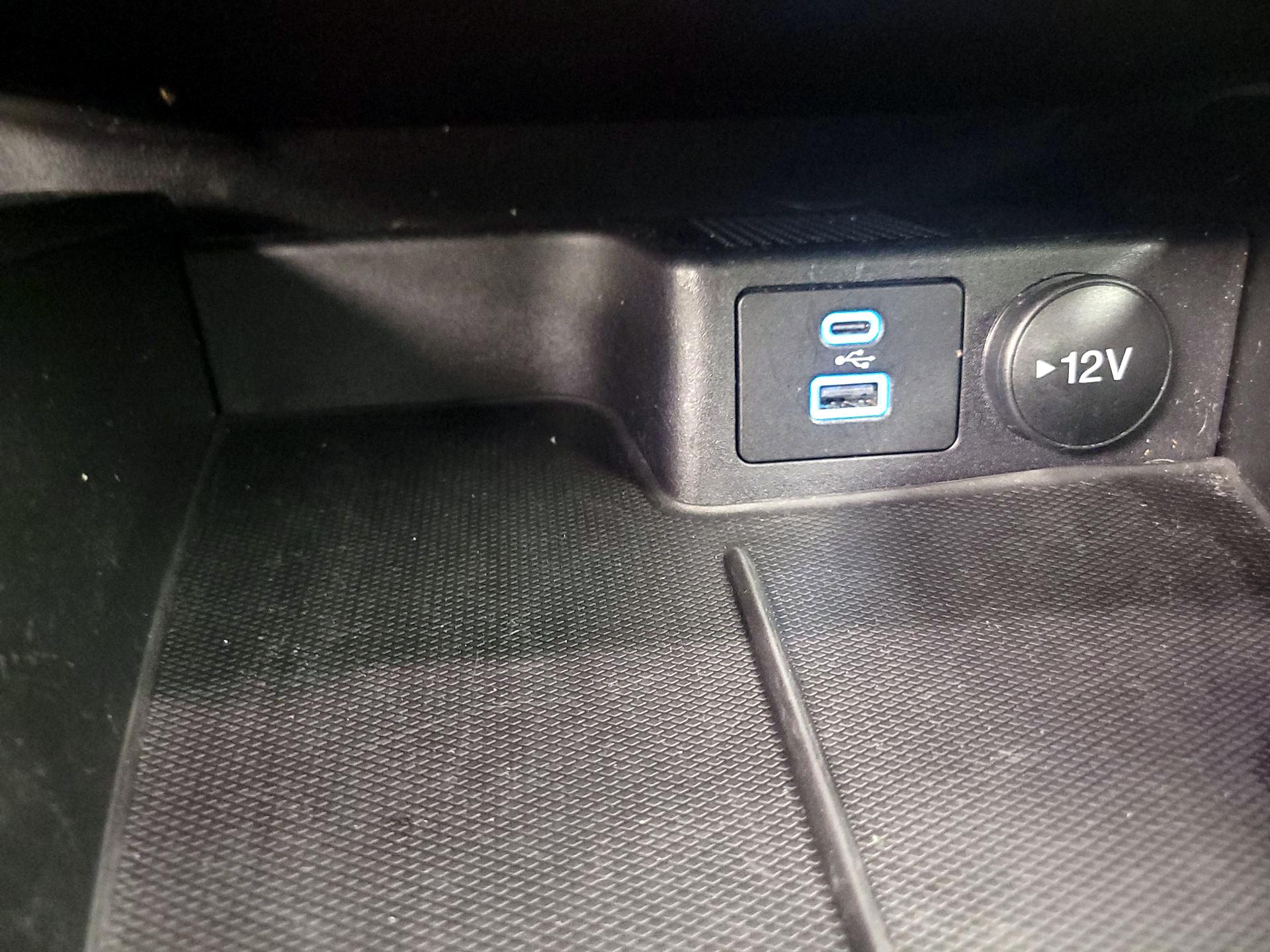 Thumbnail: 2023 Ford Escape - 18