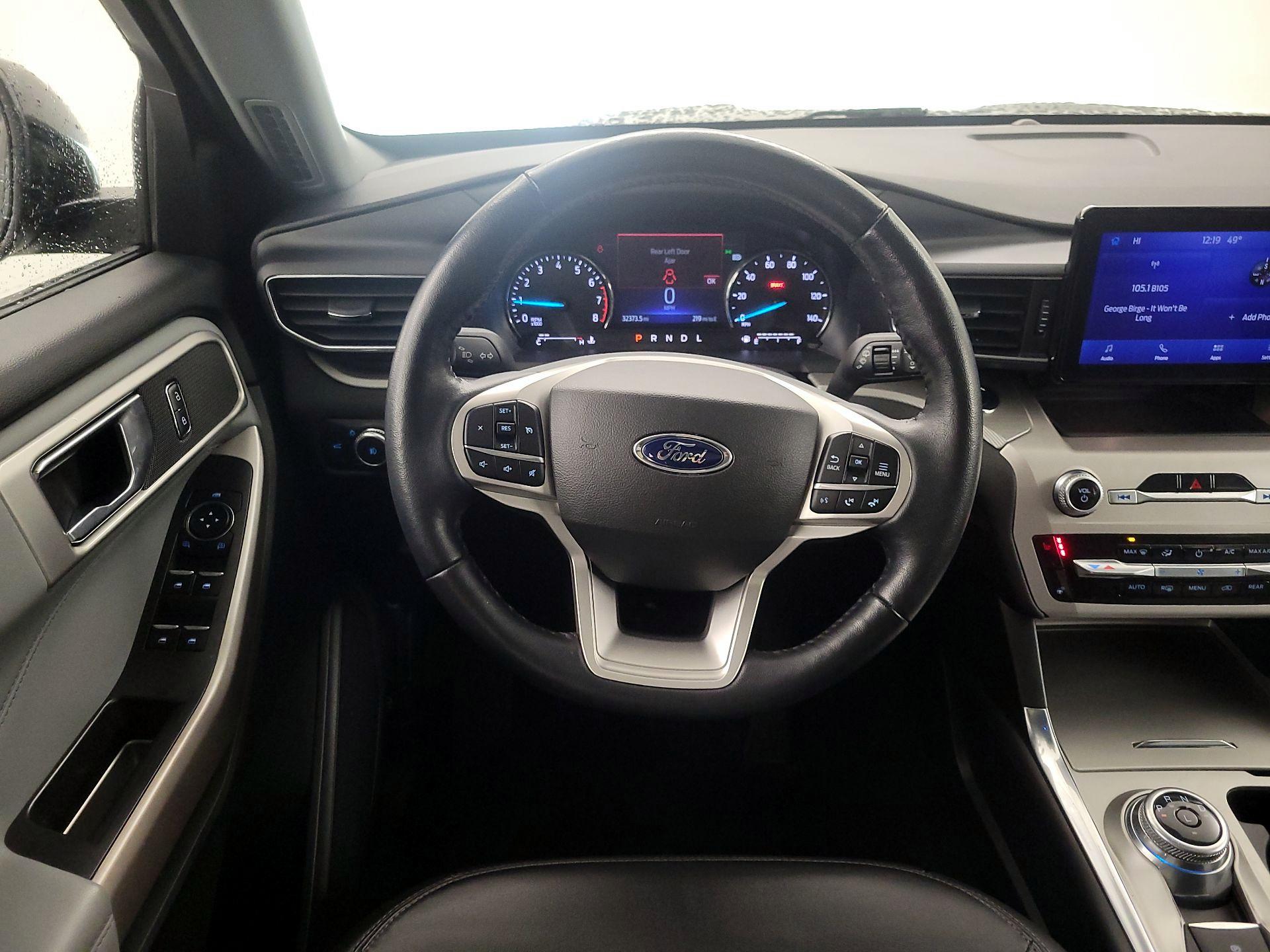 Thumbnail: 2022 Ford Explorer - 10