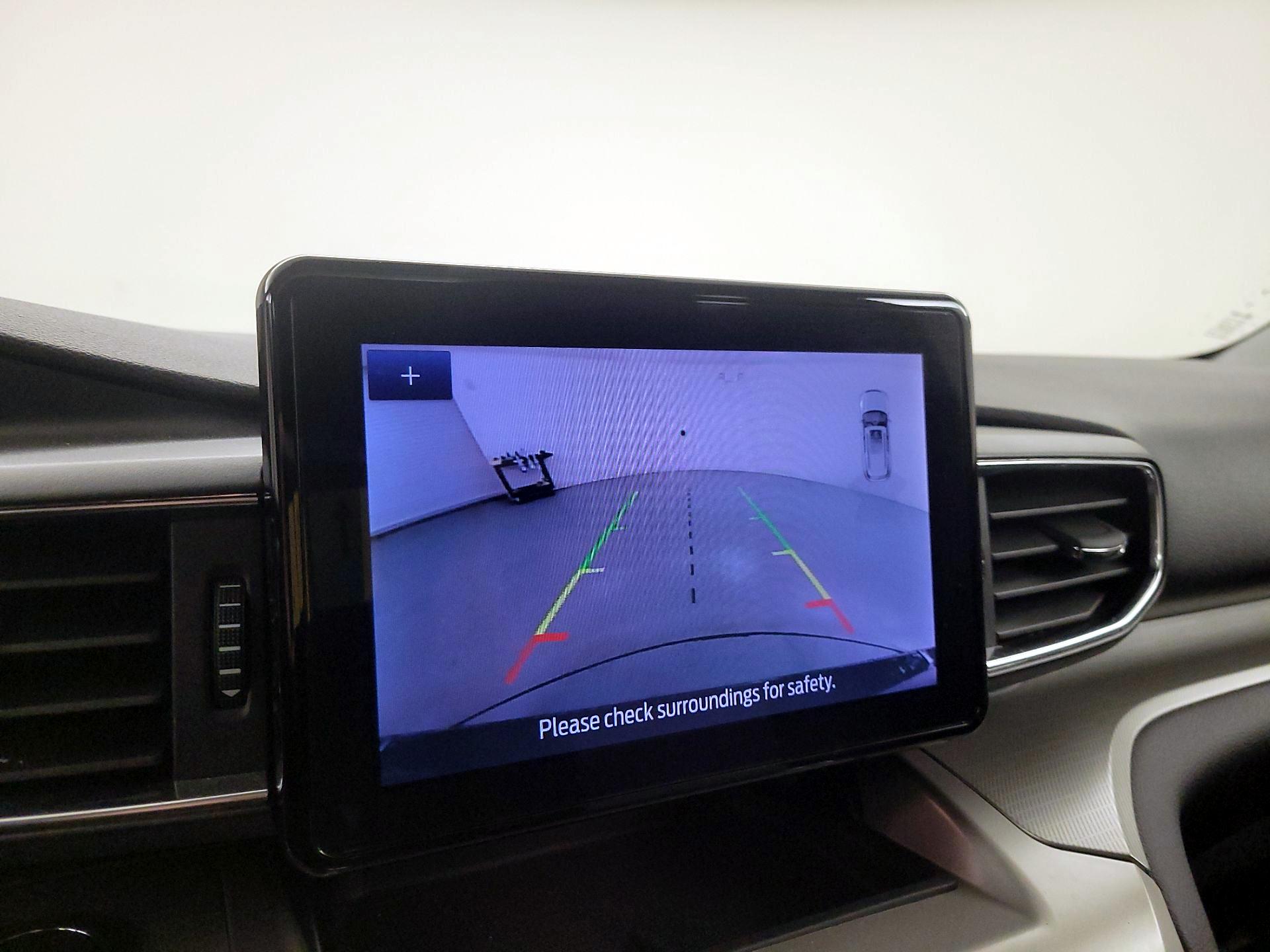 Thumbnail: 2022 Ford Explorer - 14