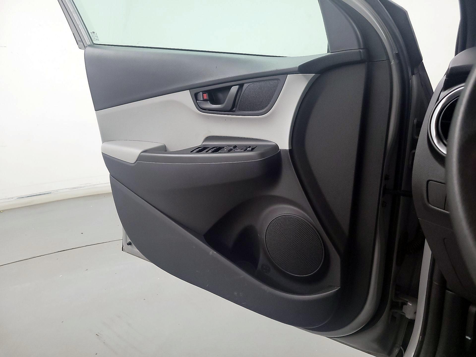 Thumbnail: 2023 Hyundai Kona - 12