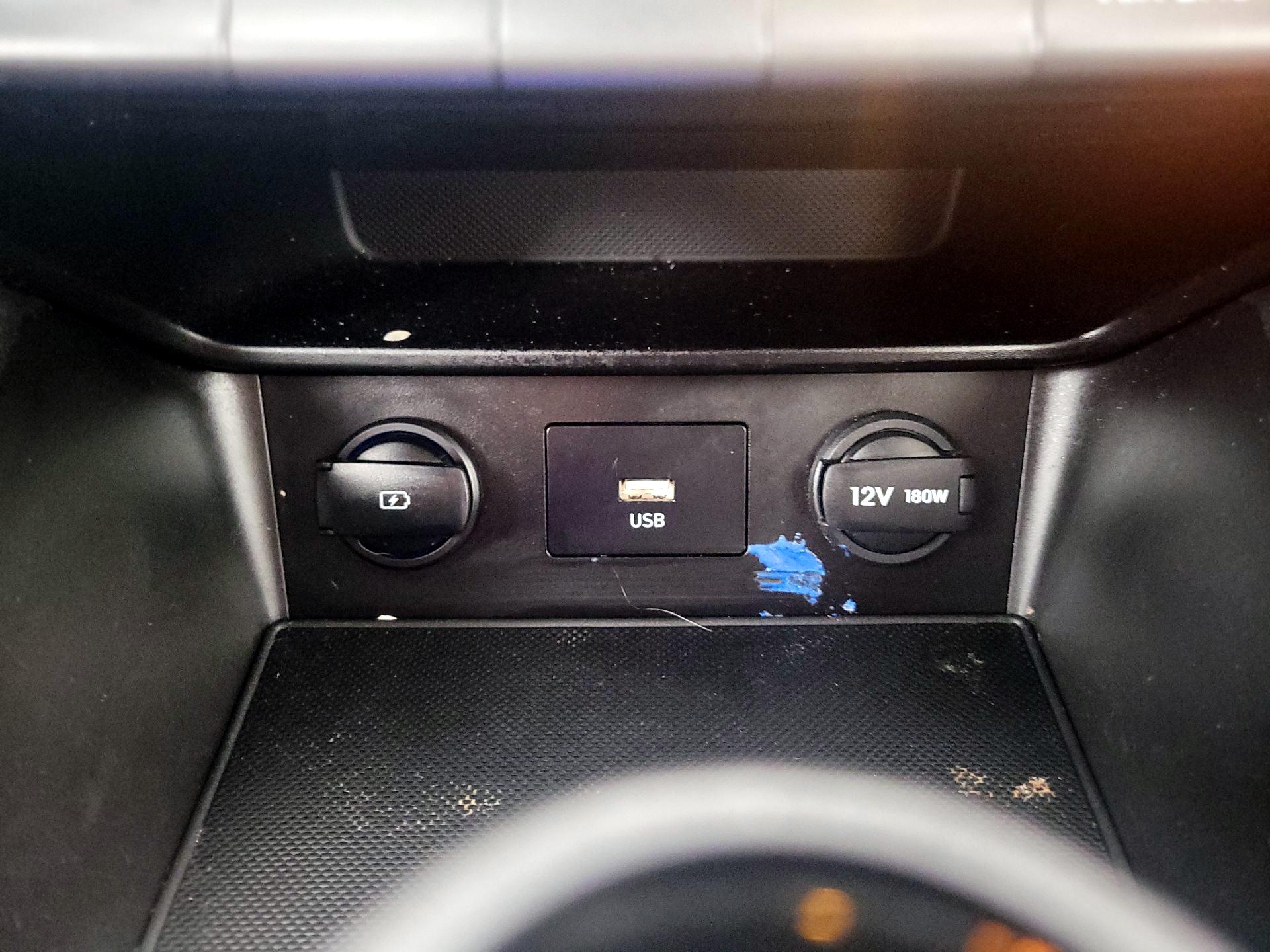 Thumbnail: 2023 Hyundai Kona - 18