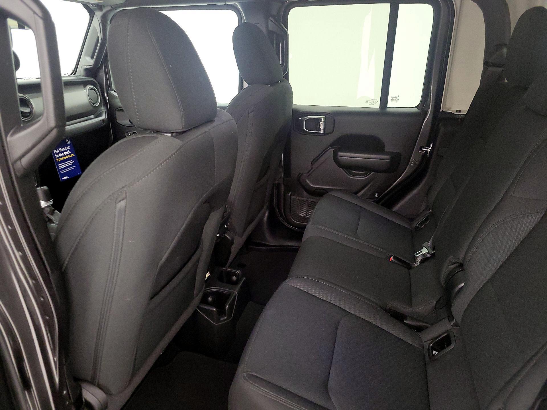 Thumbnail: 2022 Jeep Gladiator - 20