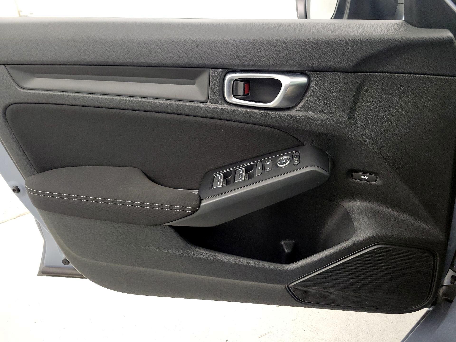 Thumbnail: 2024 Honda Civic - 12