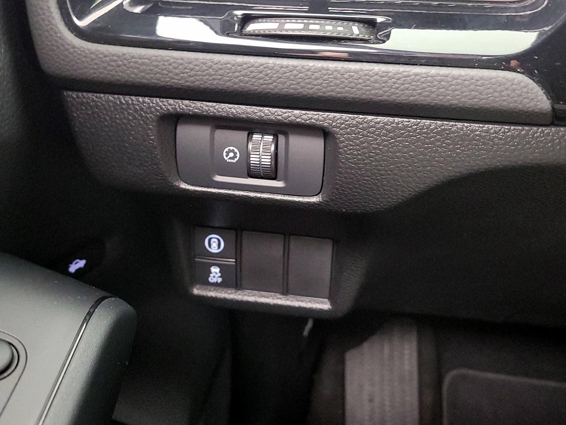 Thumbnail: 2024 Honda Civic - 13