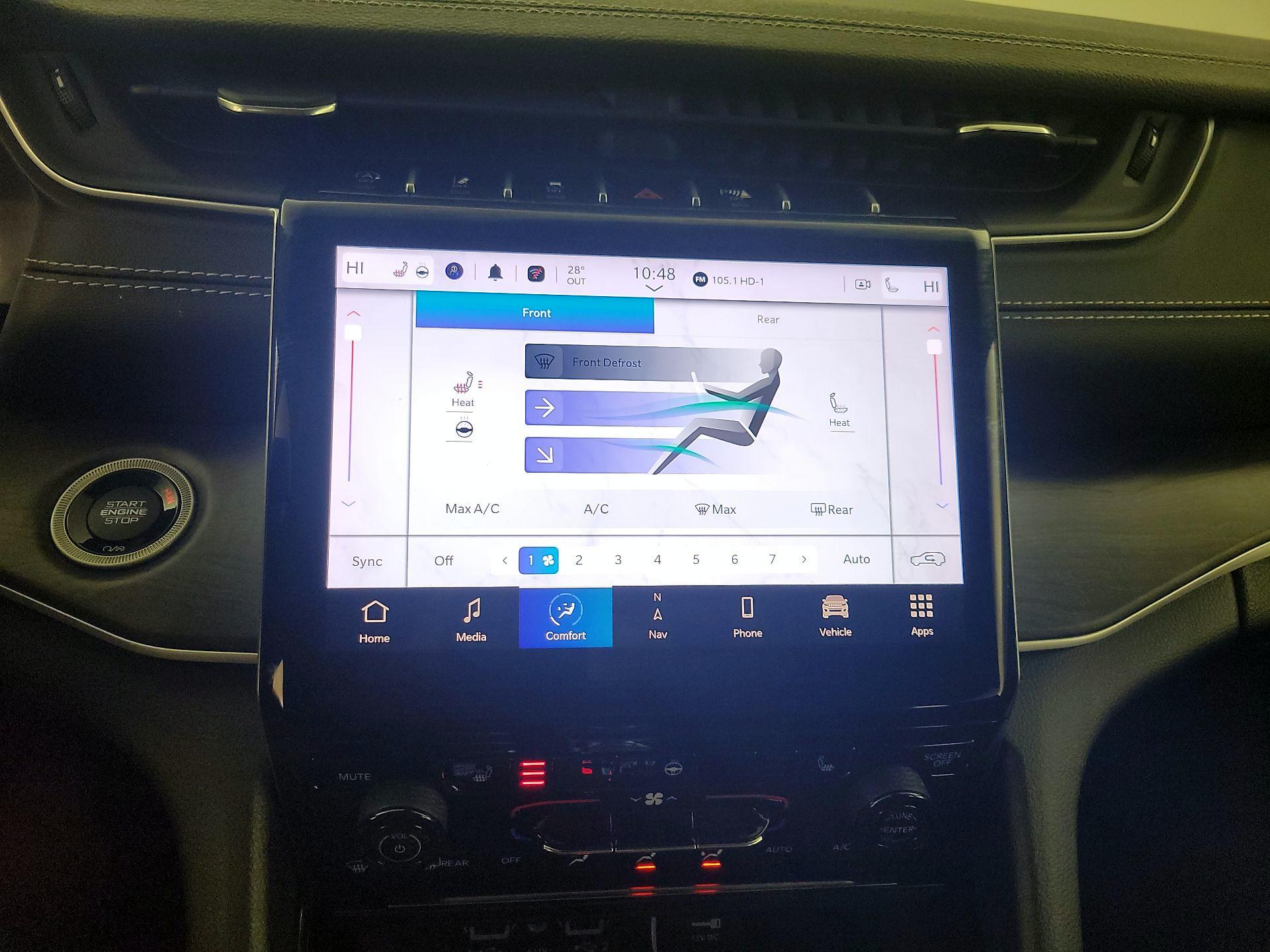 Thumbnail: 2022 Jeep Grand Cherokee L - 17