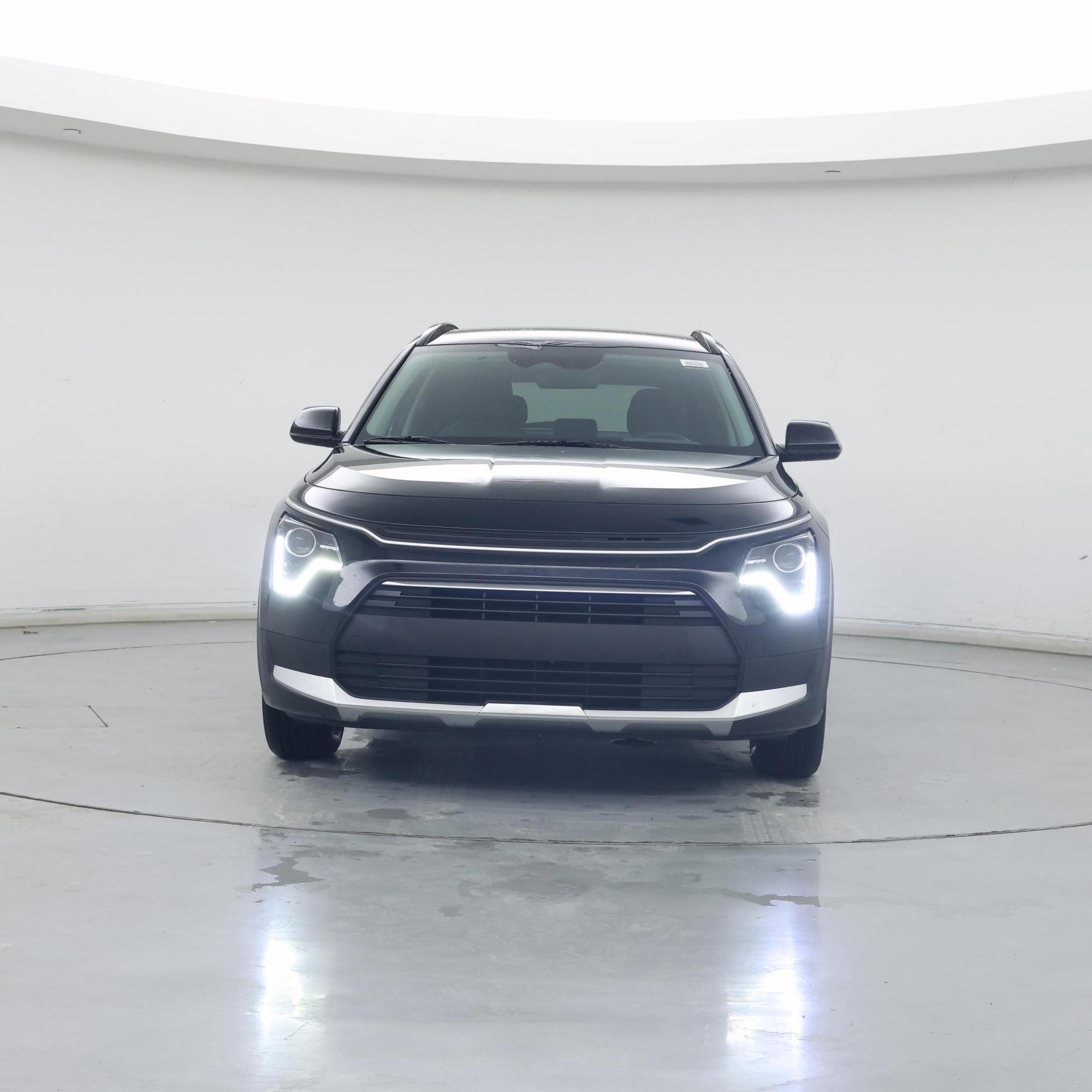 Thumbnail: 2023 Kia Niro - 5