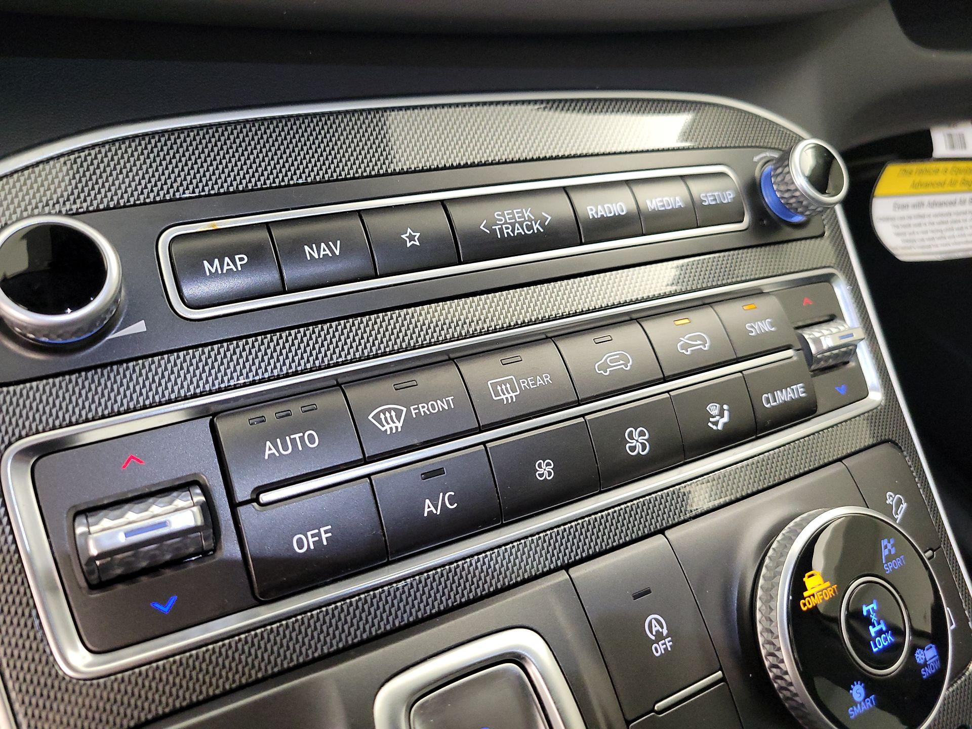 Thumbnail: 2023 Hyundai Santa Fe - 16