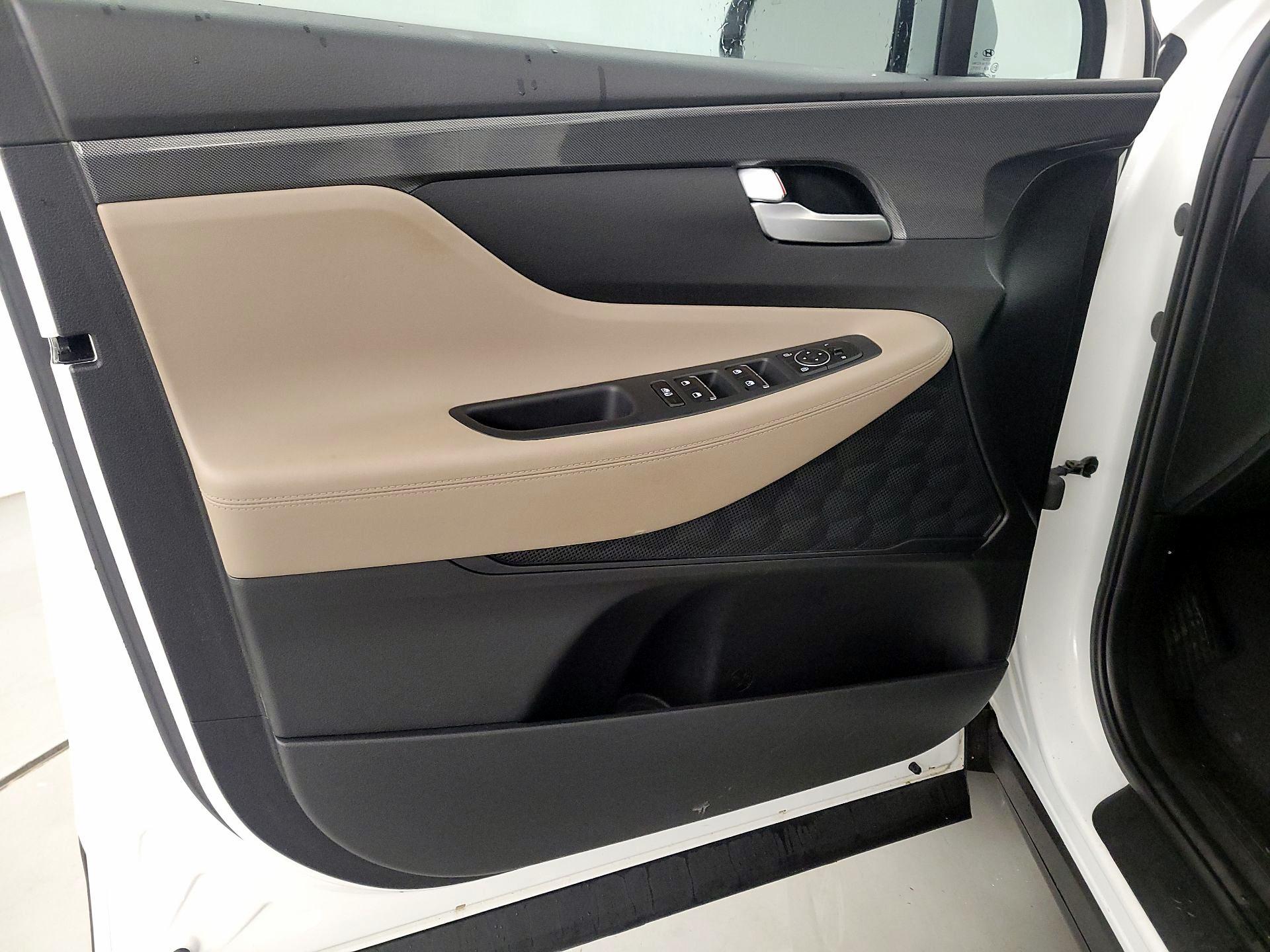 Thumbnail: 2023 Hyundai Santa Fe - 12