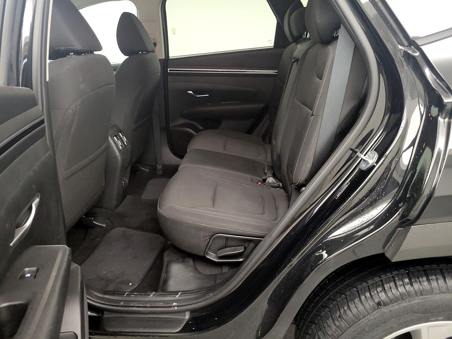 Thumbnail: 2023 Hyundai Tucson - 19