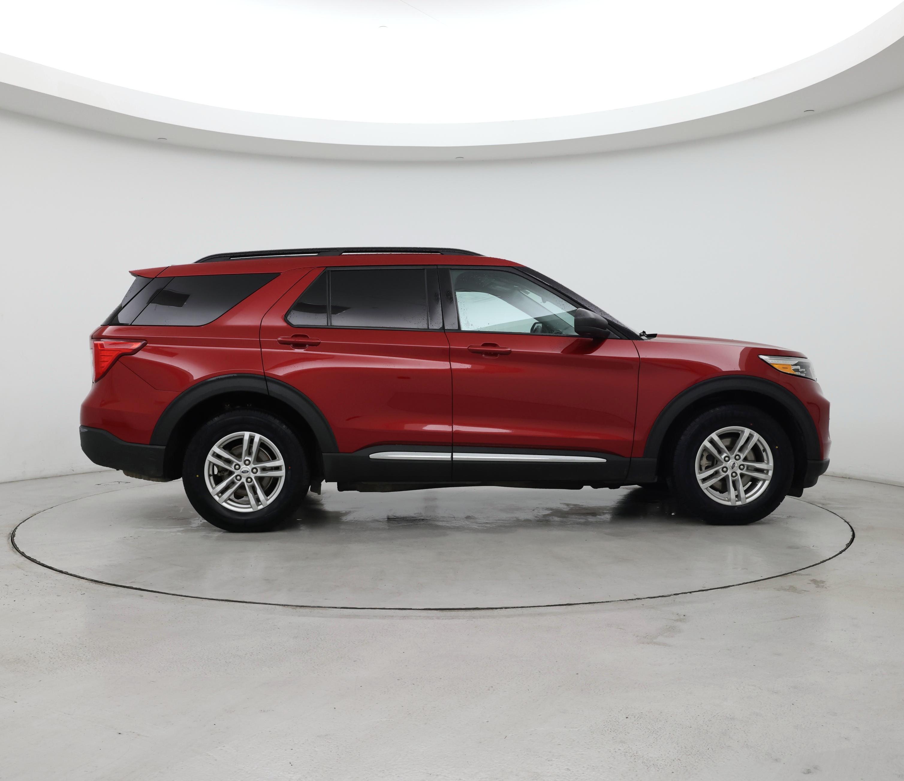 Thumbnail: 2023 Ford Explorer - 7