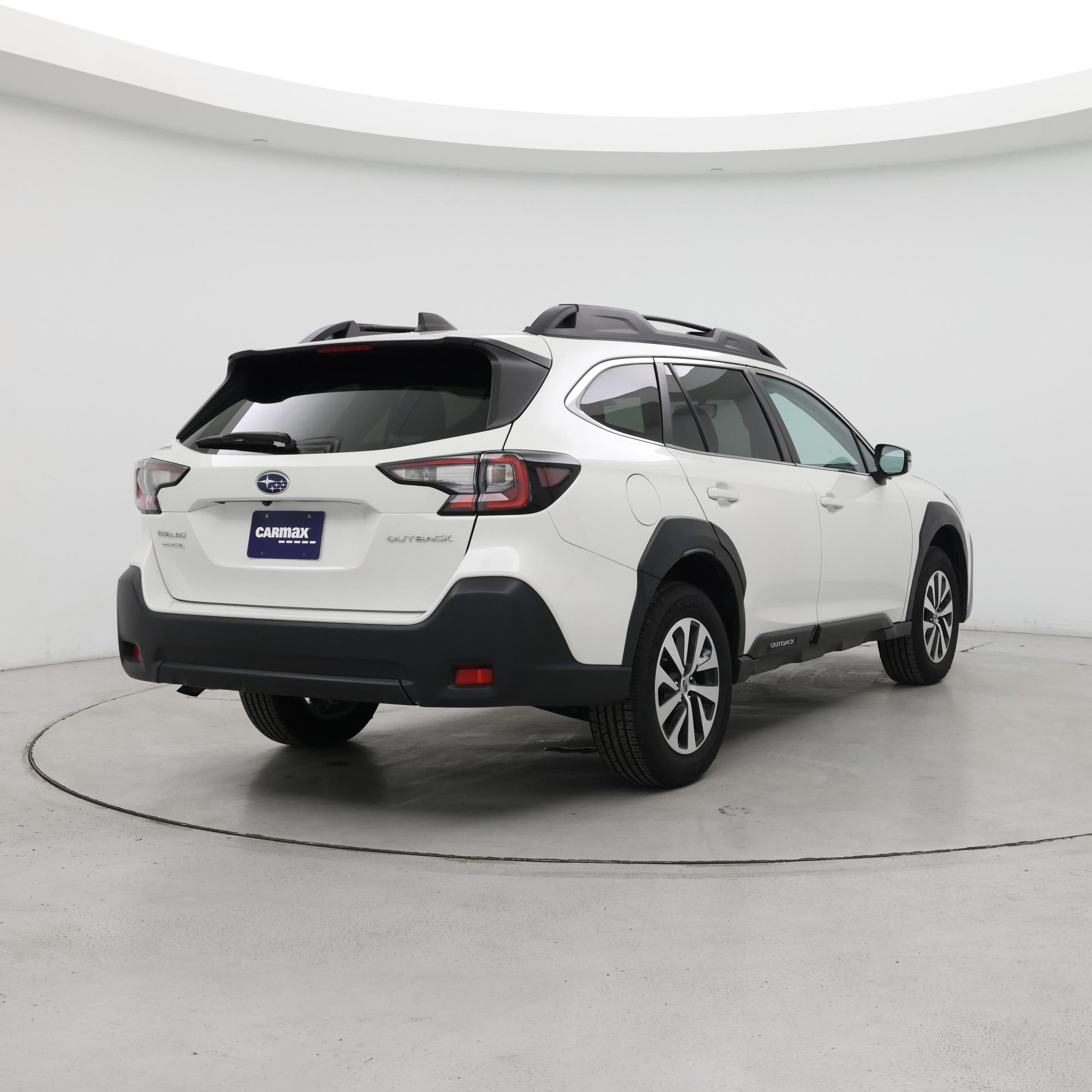 Thumbnail: 2023 Subaru Outback - 8