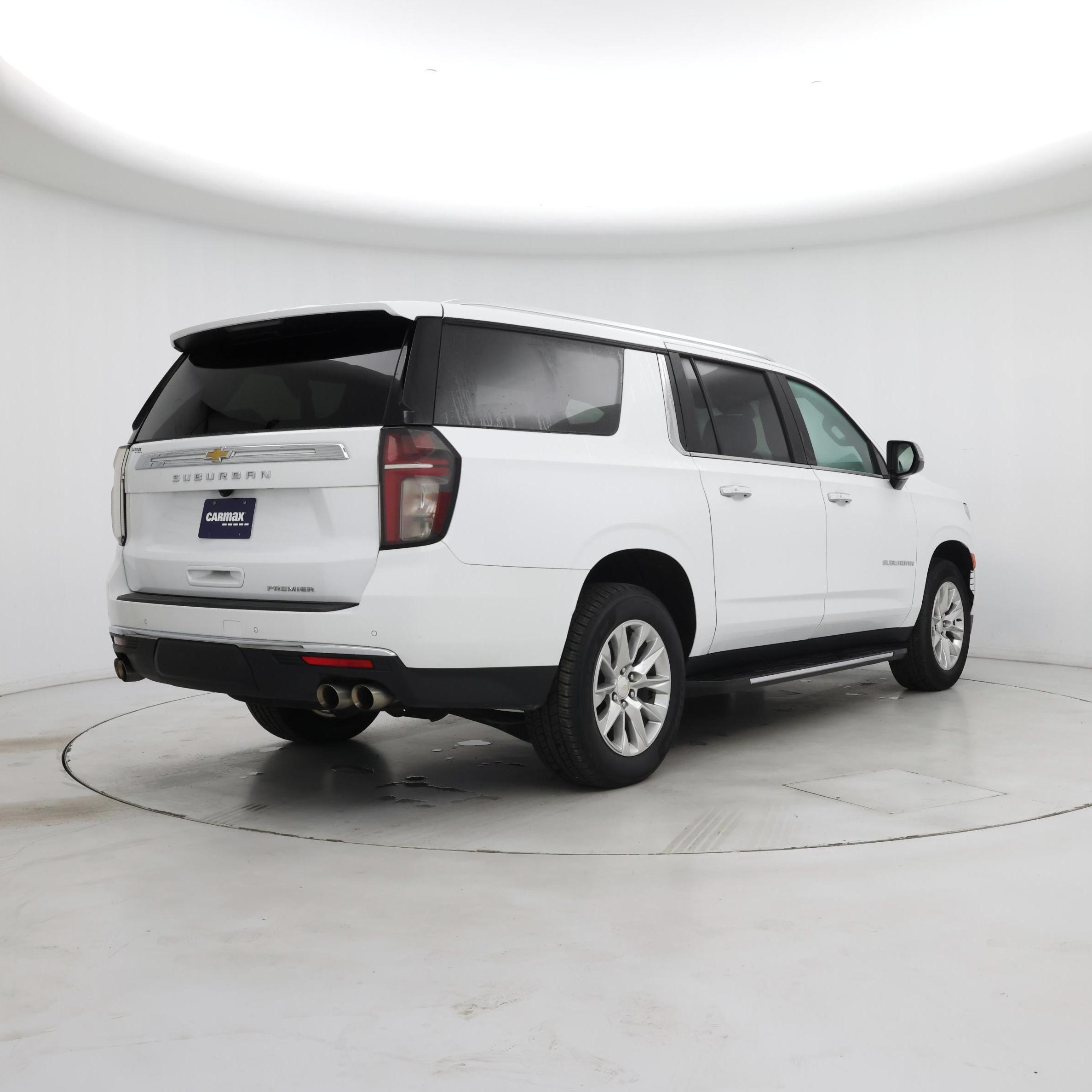 Thumbnail: 2023 Chevrolet Suburban - 8