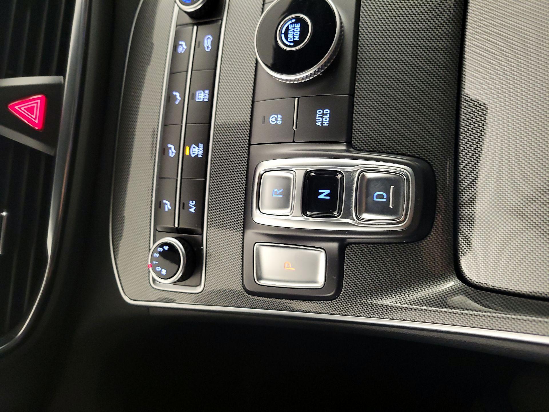 Thumbnail: 2023 Hyundai Santa Fe - 17