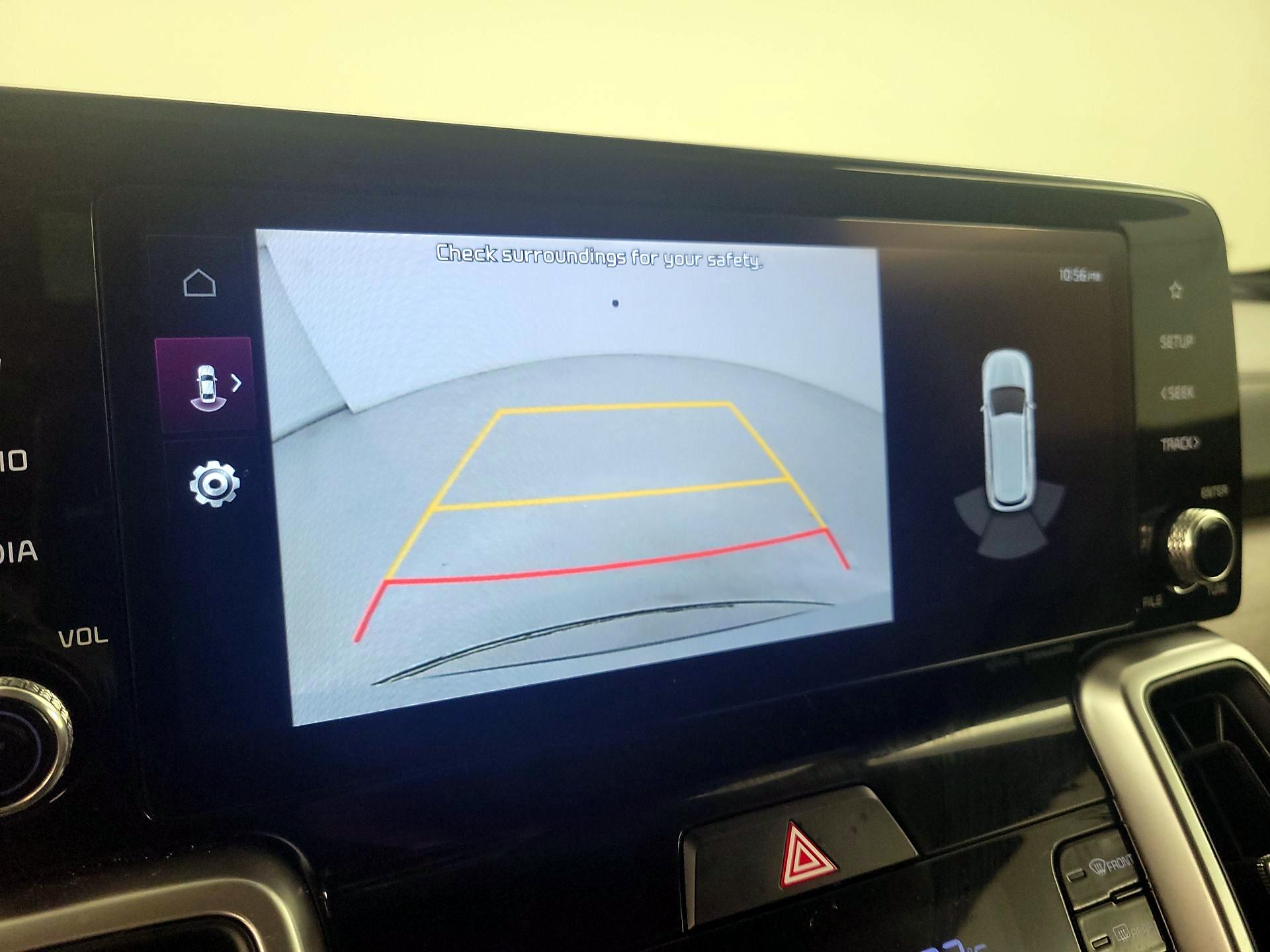 Thumbnail: 2023 Kia Sorento - 15