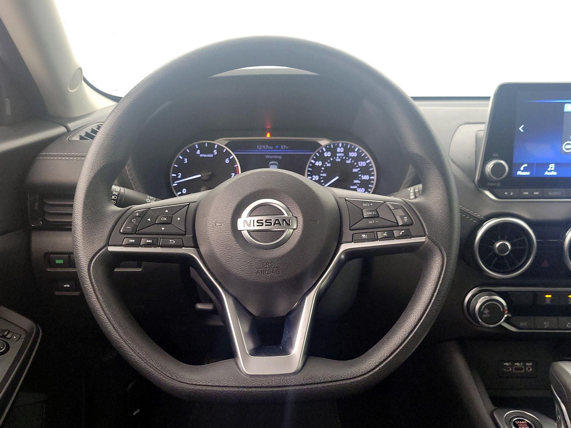 Thumbnail: 2023 Nissan Sentra - 10