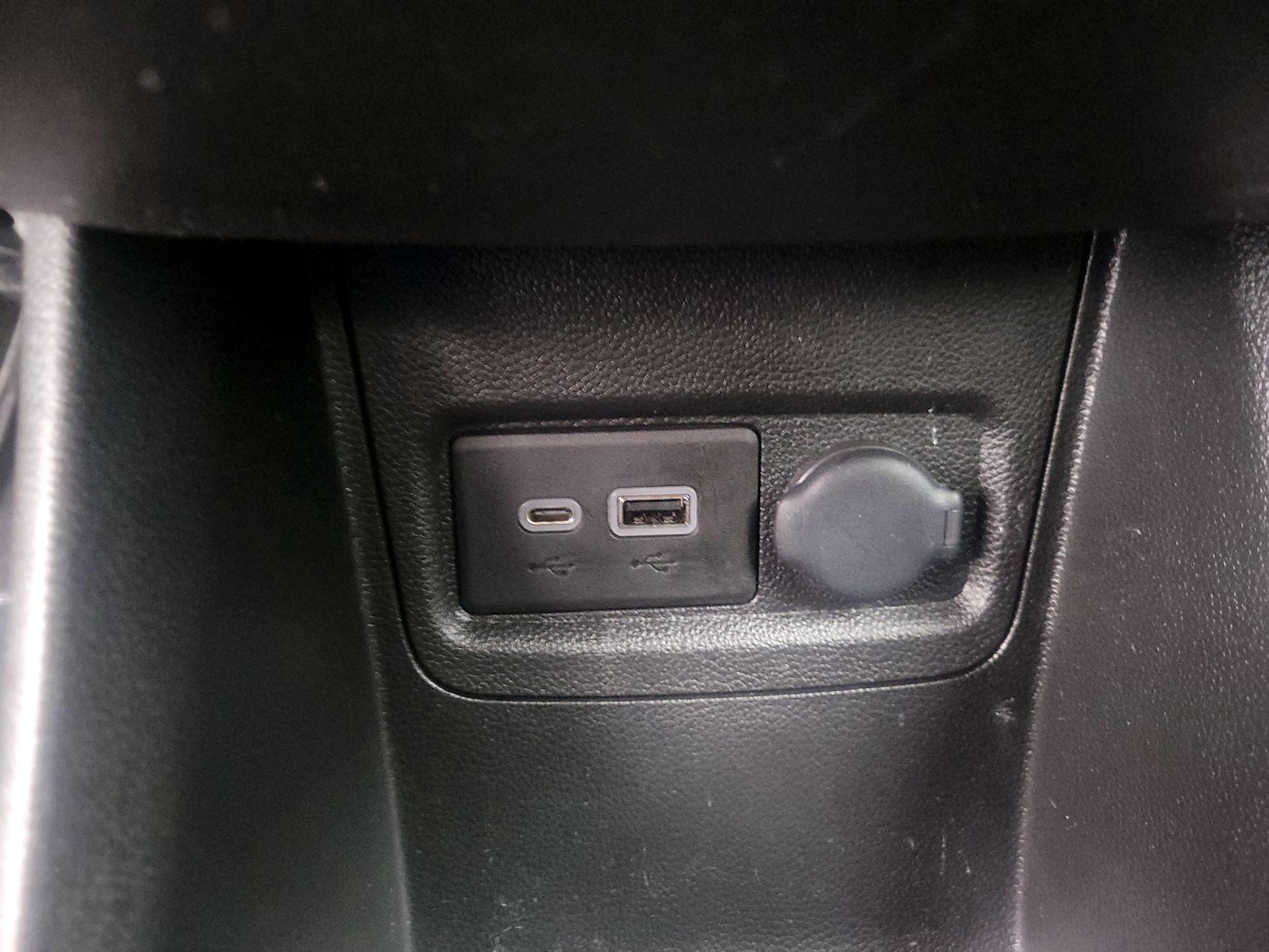 Thumbnail: 2021 Chevrolet Spark - 18