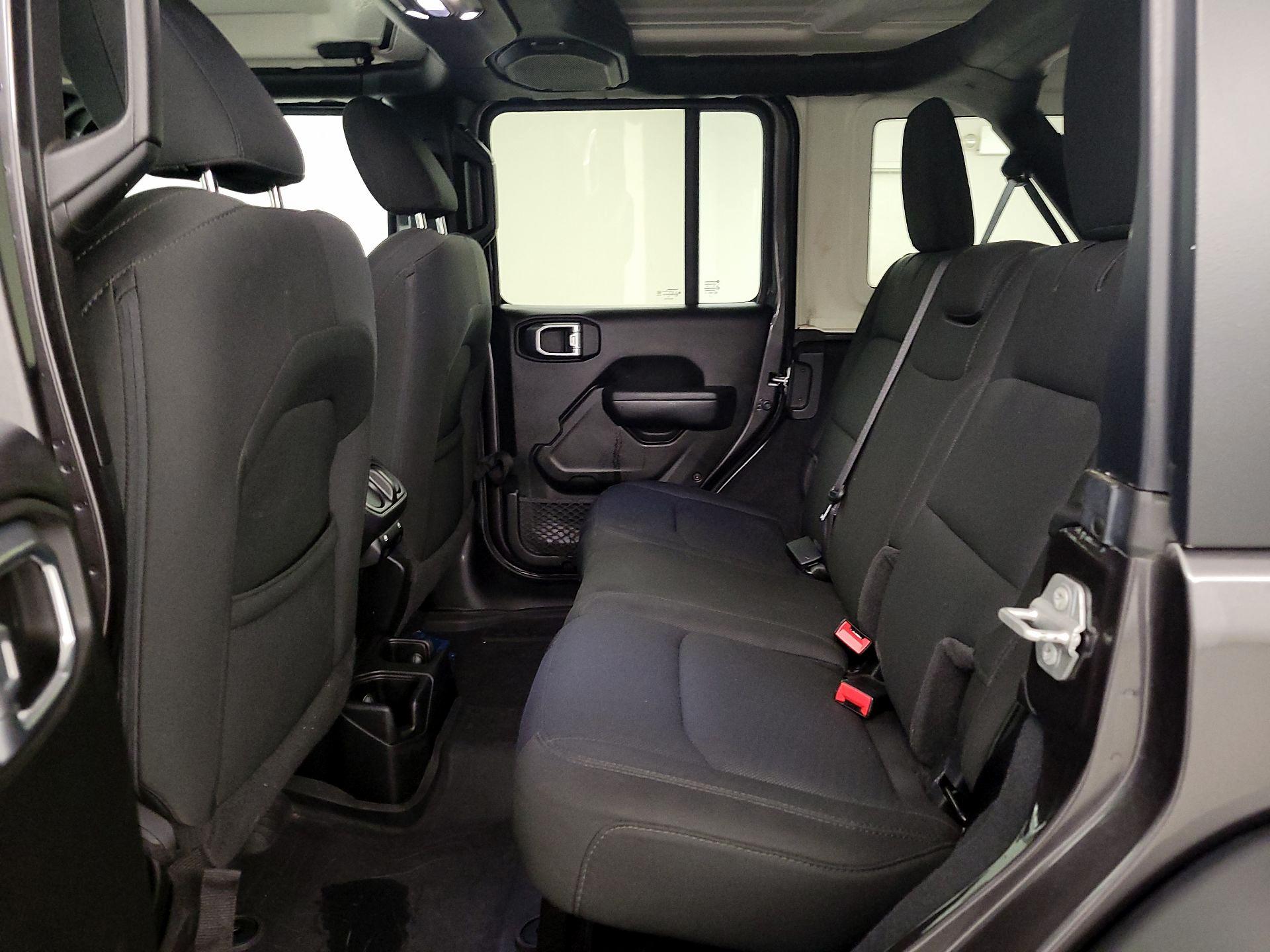 Thumbnail: 2022 Jeep Wrangler - 19