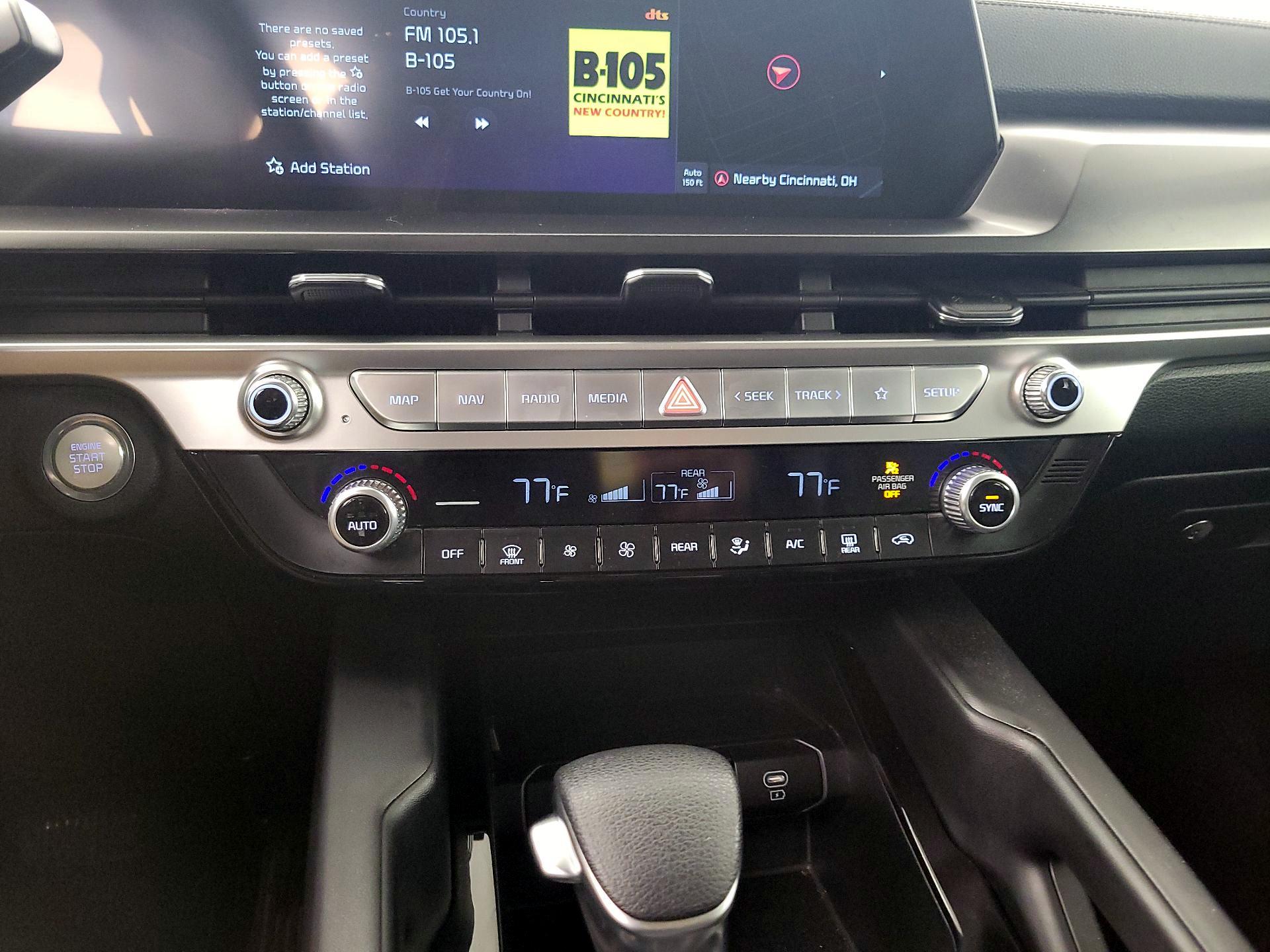 Thumbnail: 2023 Kia Telluride - 17