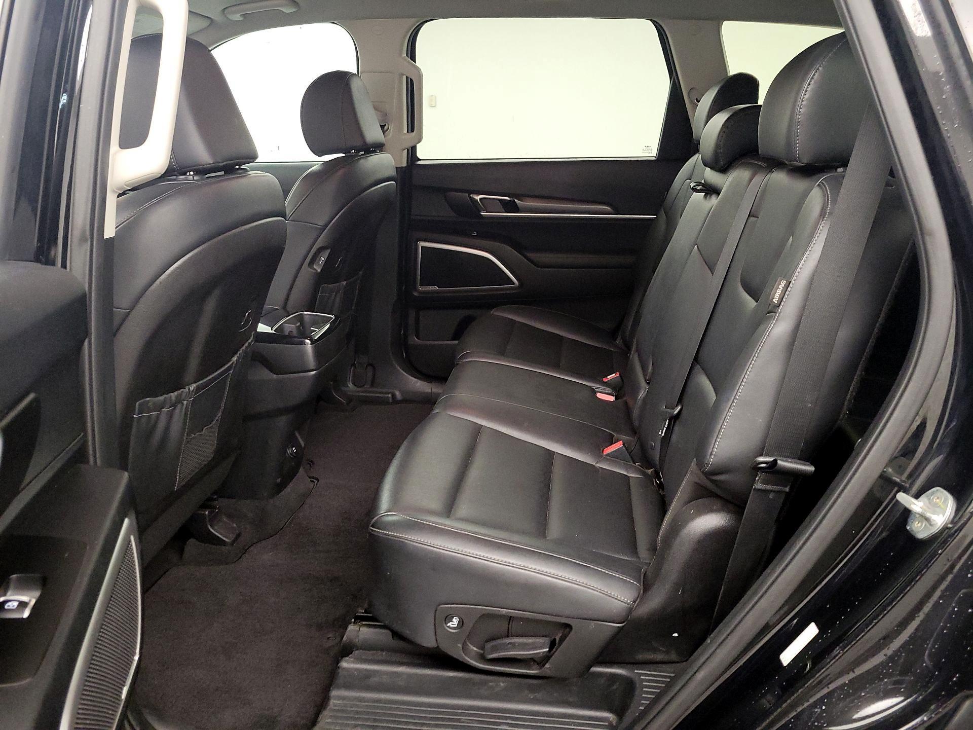 Thumbnail: 2023 Kia Telluride - 20