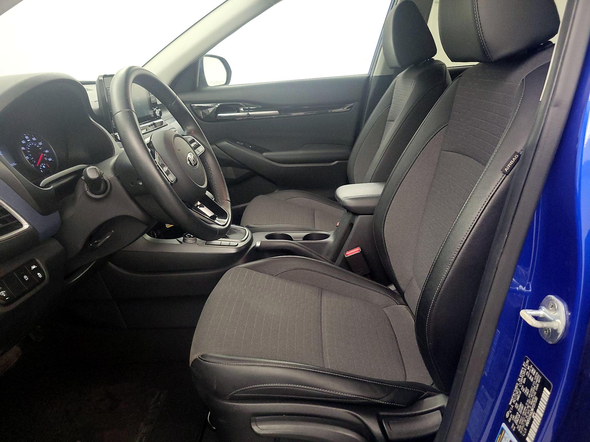 Thumbnail: 2021 Kia Seltos - 11