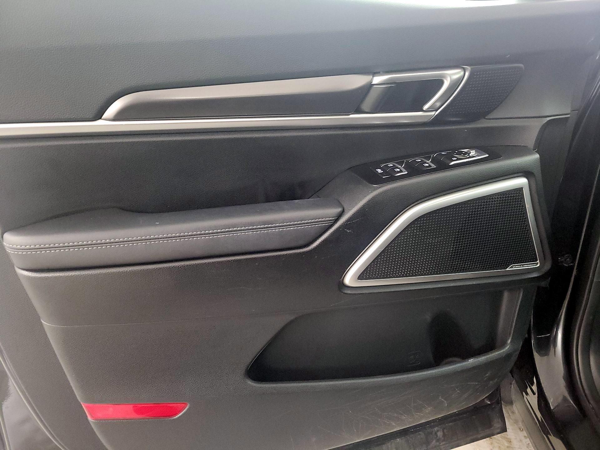 Thumbnail: 2023 Kia Telluride - 12