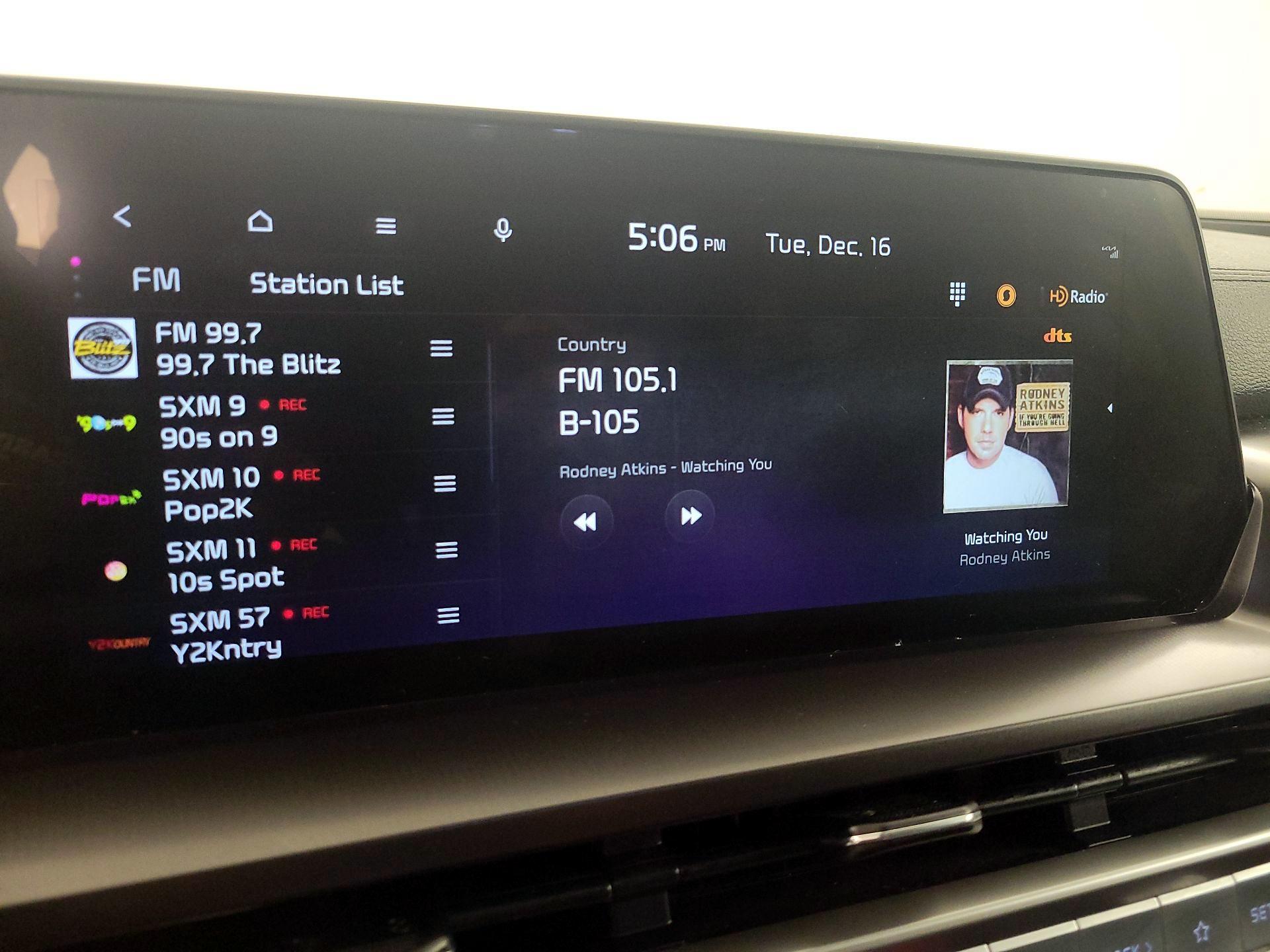 Thumbnail: 2023 Kia Telluride - 16