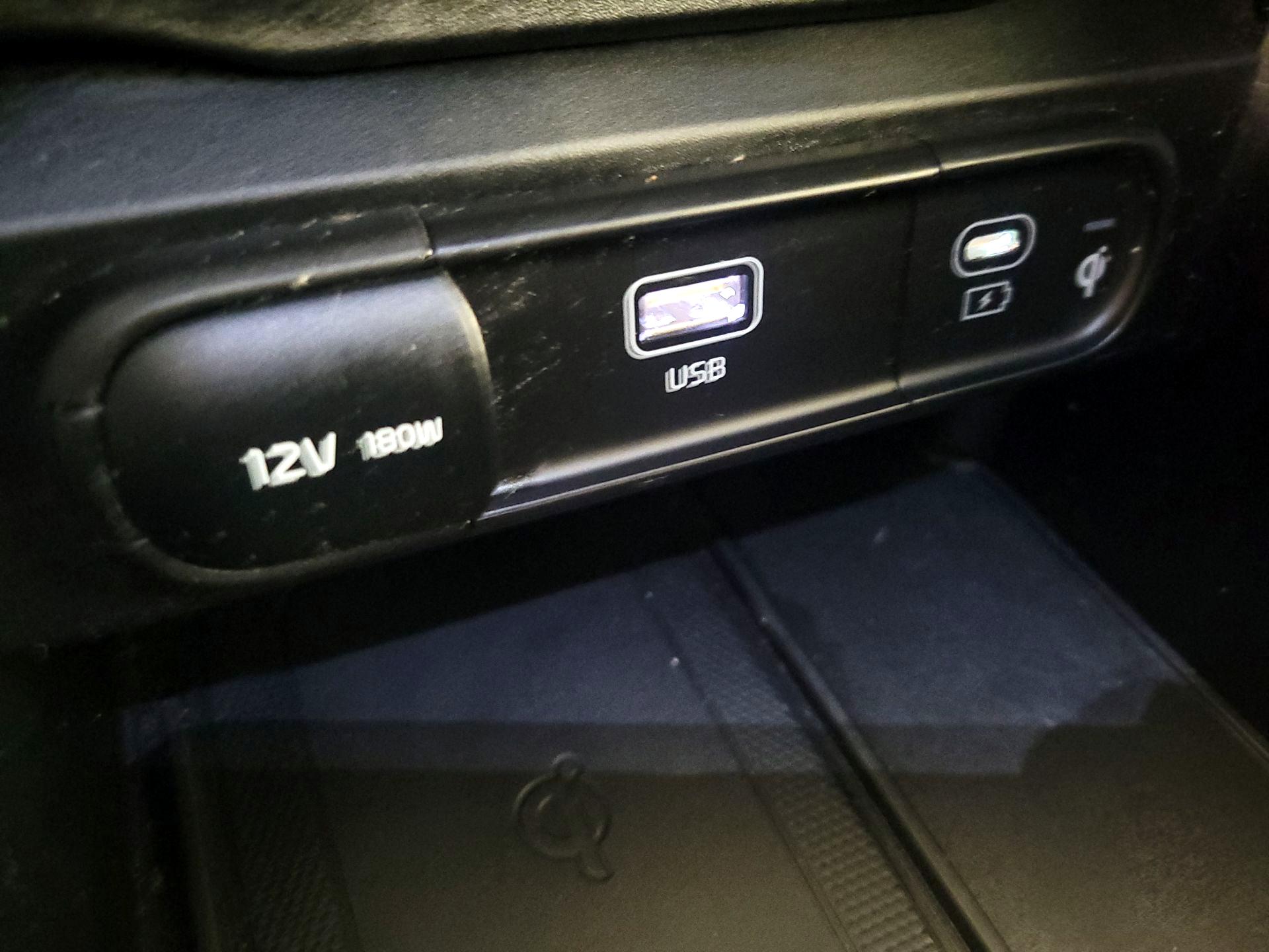 Thumbnail: 2023 Kia Telluride - 19