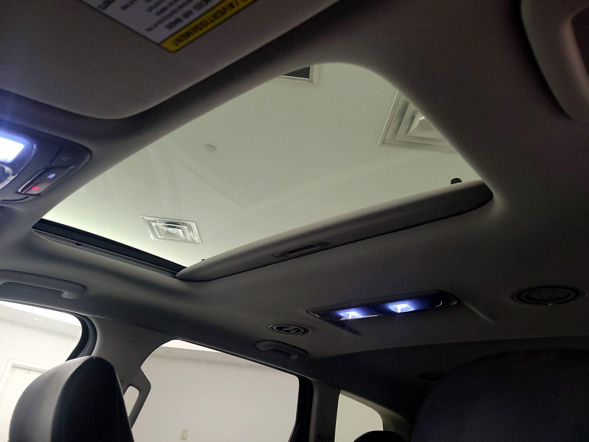 Thumbnail: 2023 Kia Telluride - 20