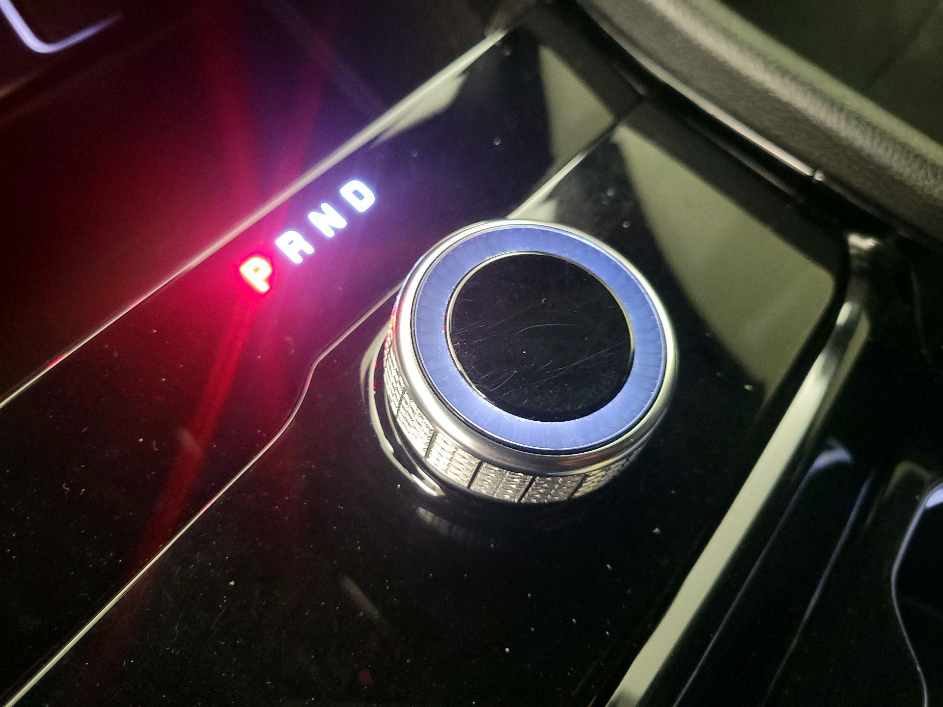 Thumbnail: 2022 Jeep Grand Cherokee - 17