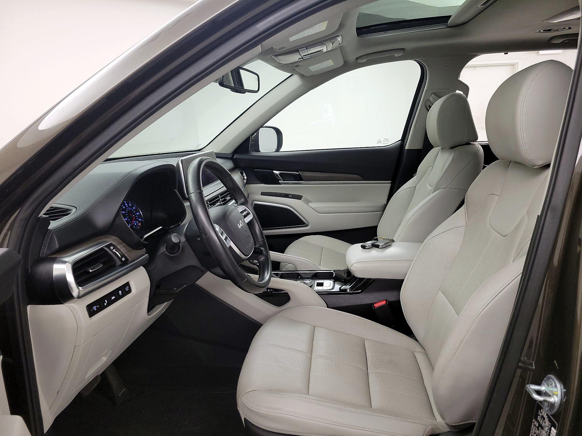 Thumbnail: 2022 Kia Telluride - 11