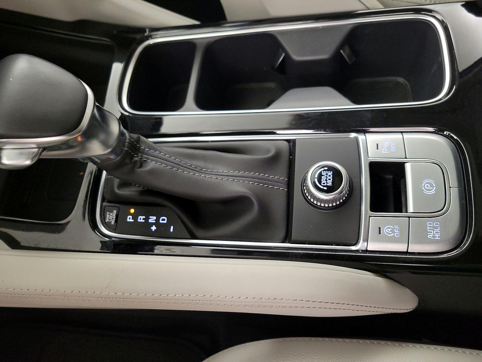 Thumbnail: 2022 Kia Telluride - 18