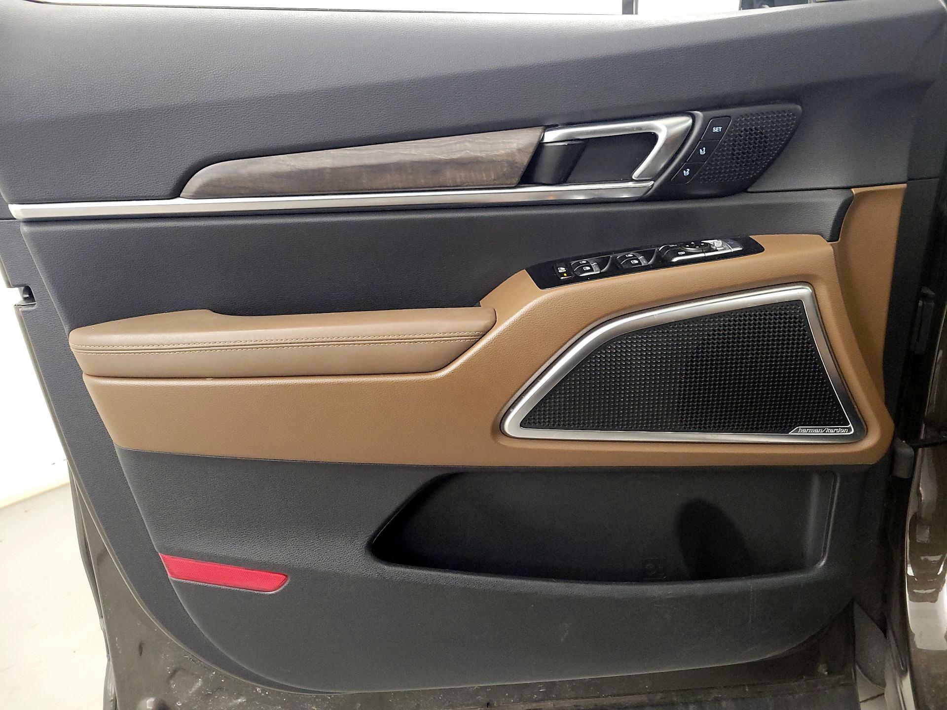 Thumbnail: 2022 Kia Telluride - 12