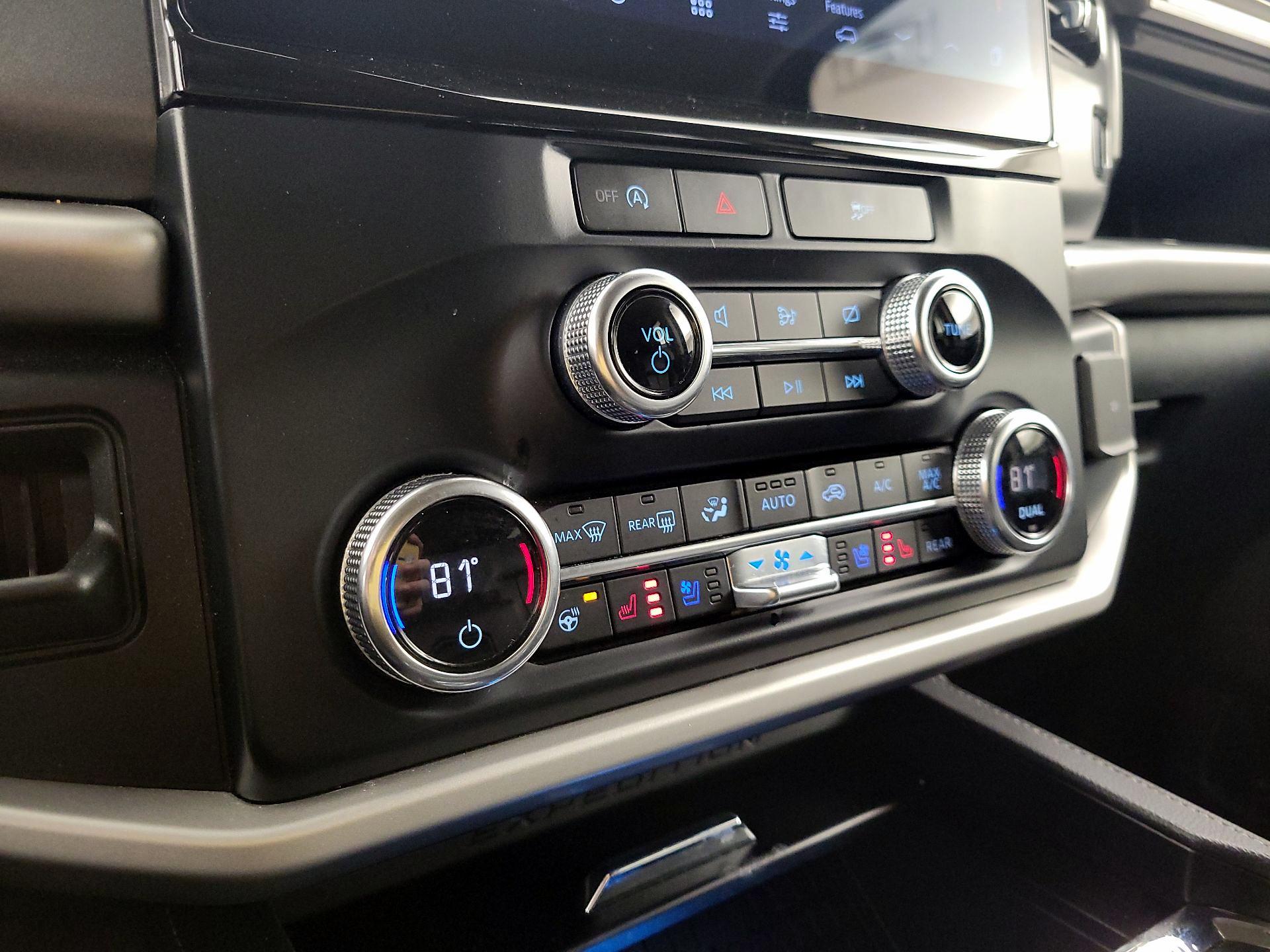 Thumbnail: 2024 Ford Expedition MAX - 17