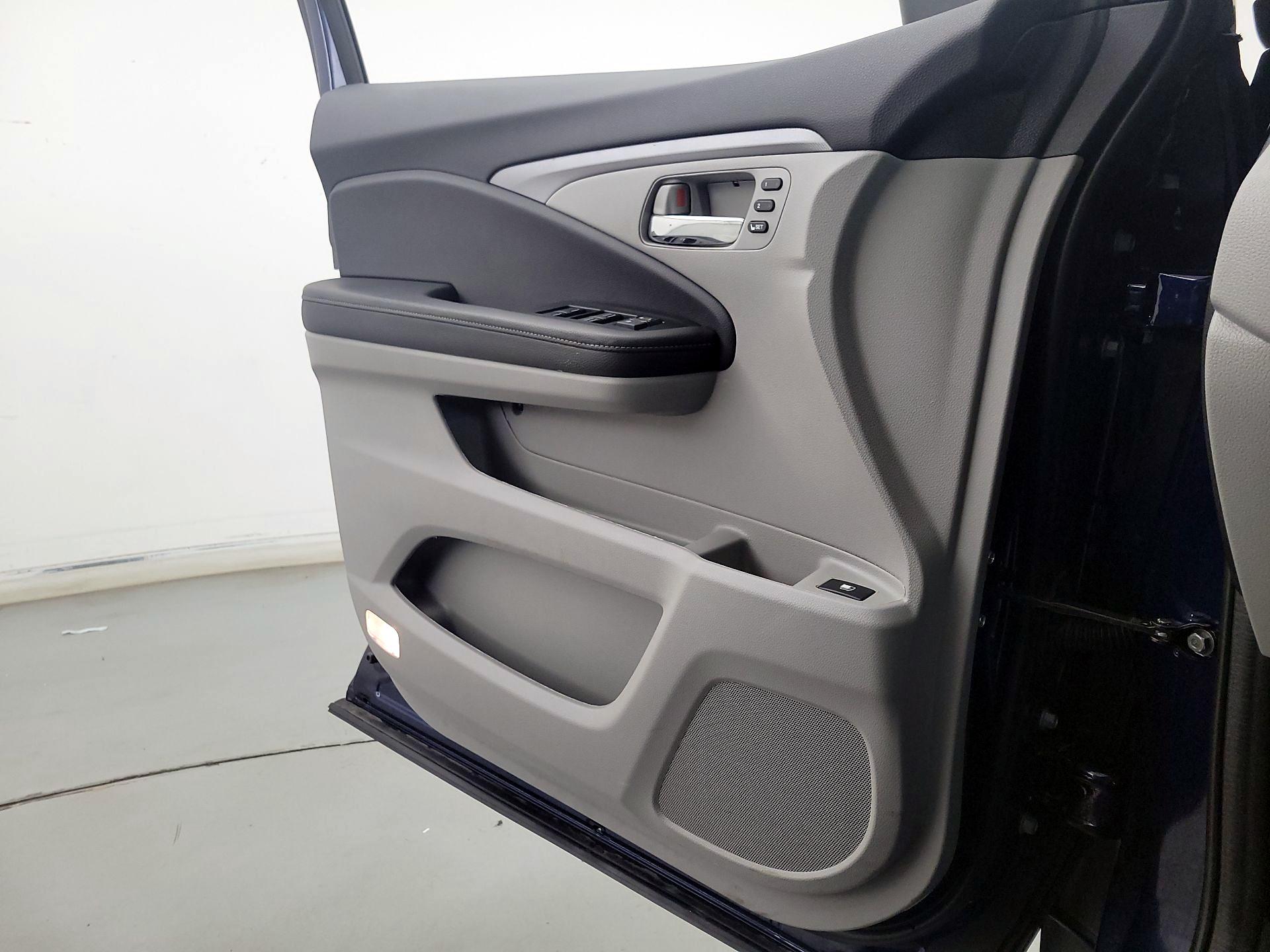 Thumbnail: 2023 Honda Ridgeline - 12