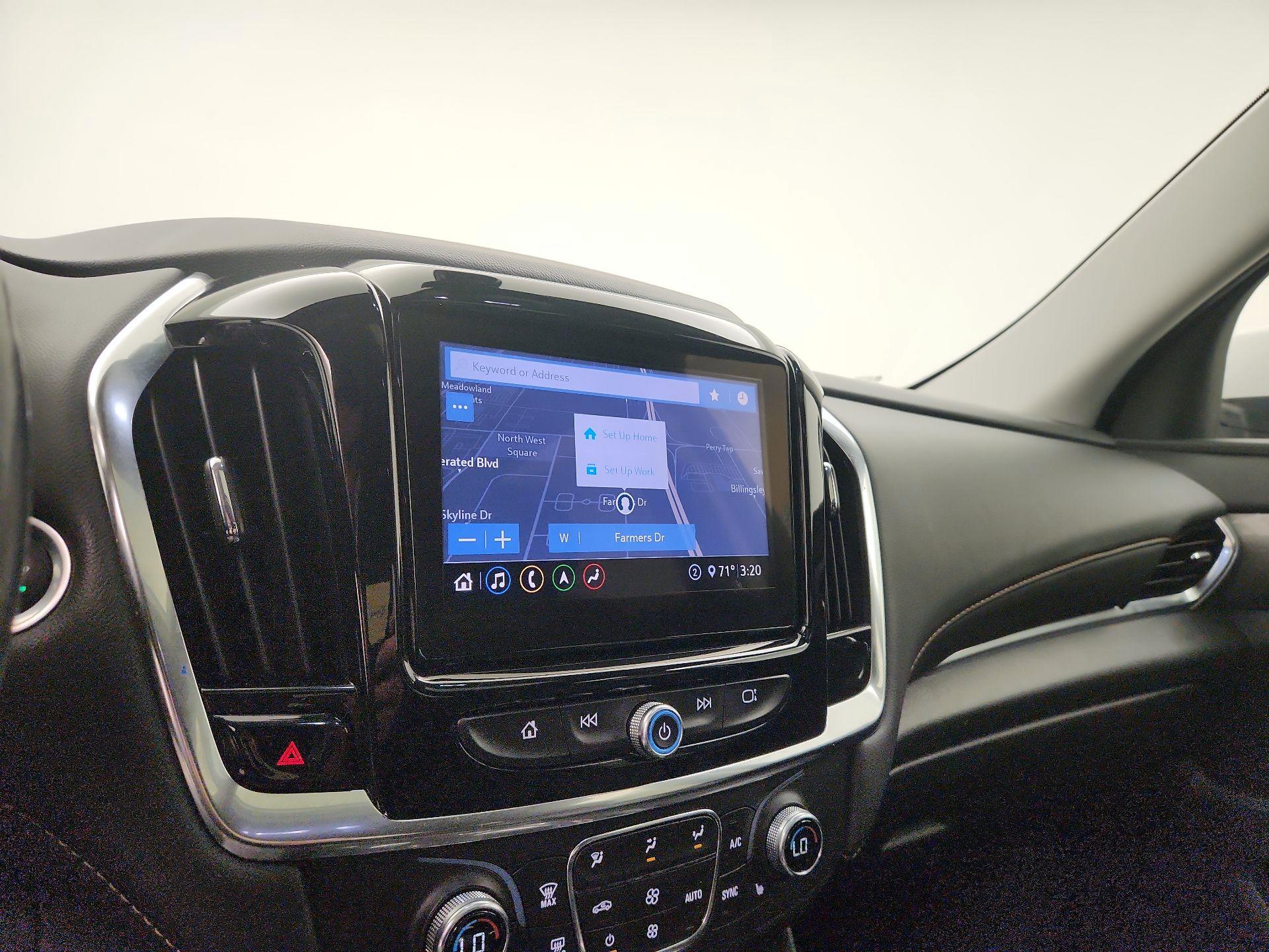 Thumbnail: 2021 Chevrolet Traverse - 14