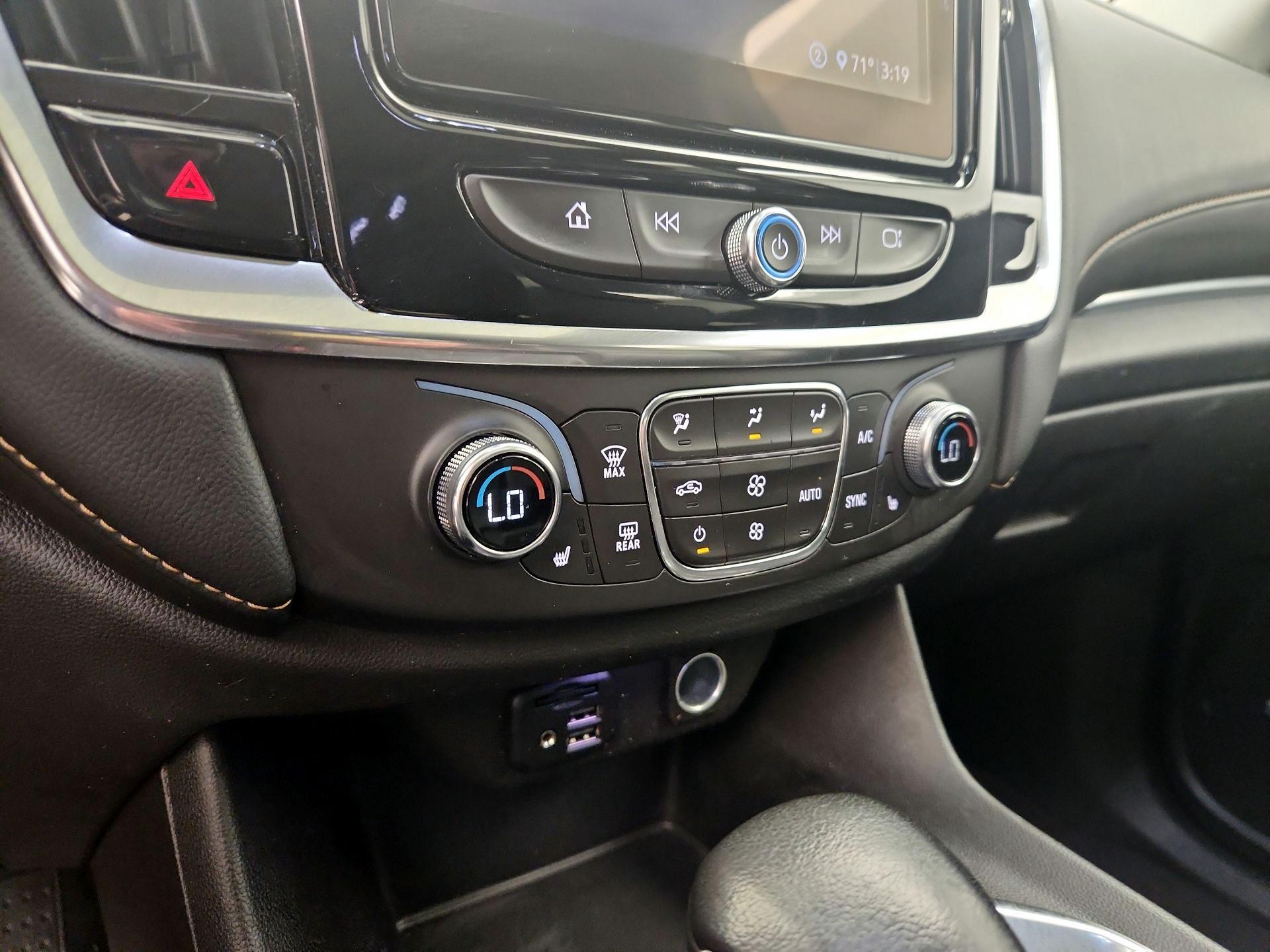 Thumbnail: 2021 Chevrolet Traverse - 17