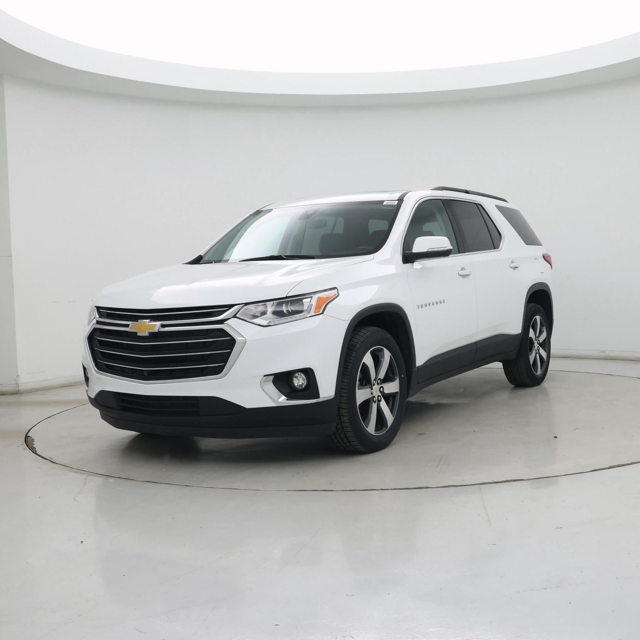 Thumbnail: 2021 Chevrolet Traverse - 4