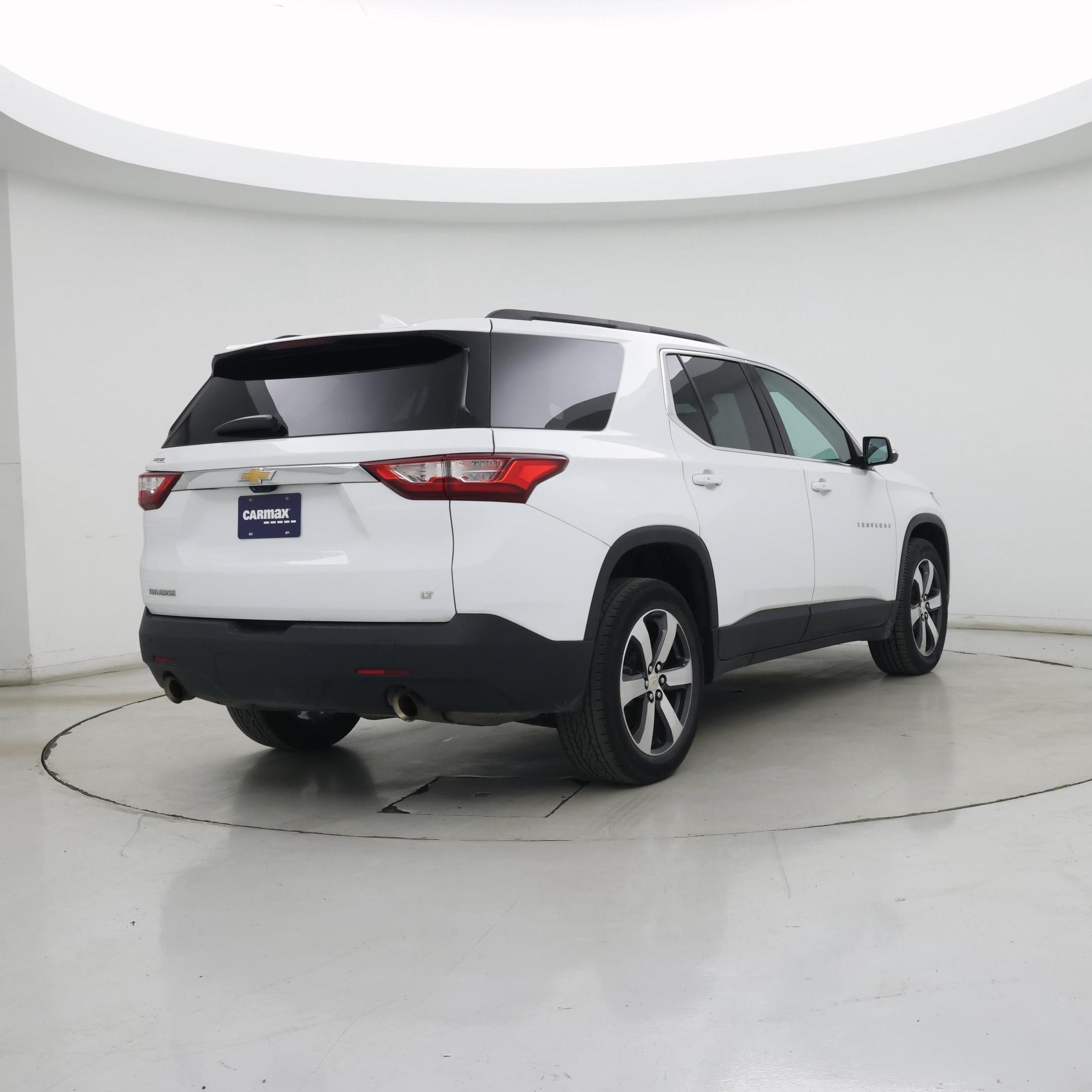 Thumbnail: 2021 Chevrolet Traverse - 8