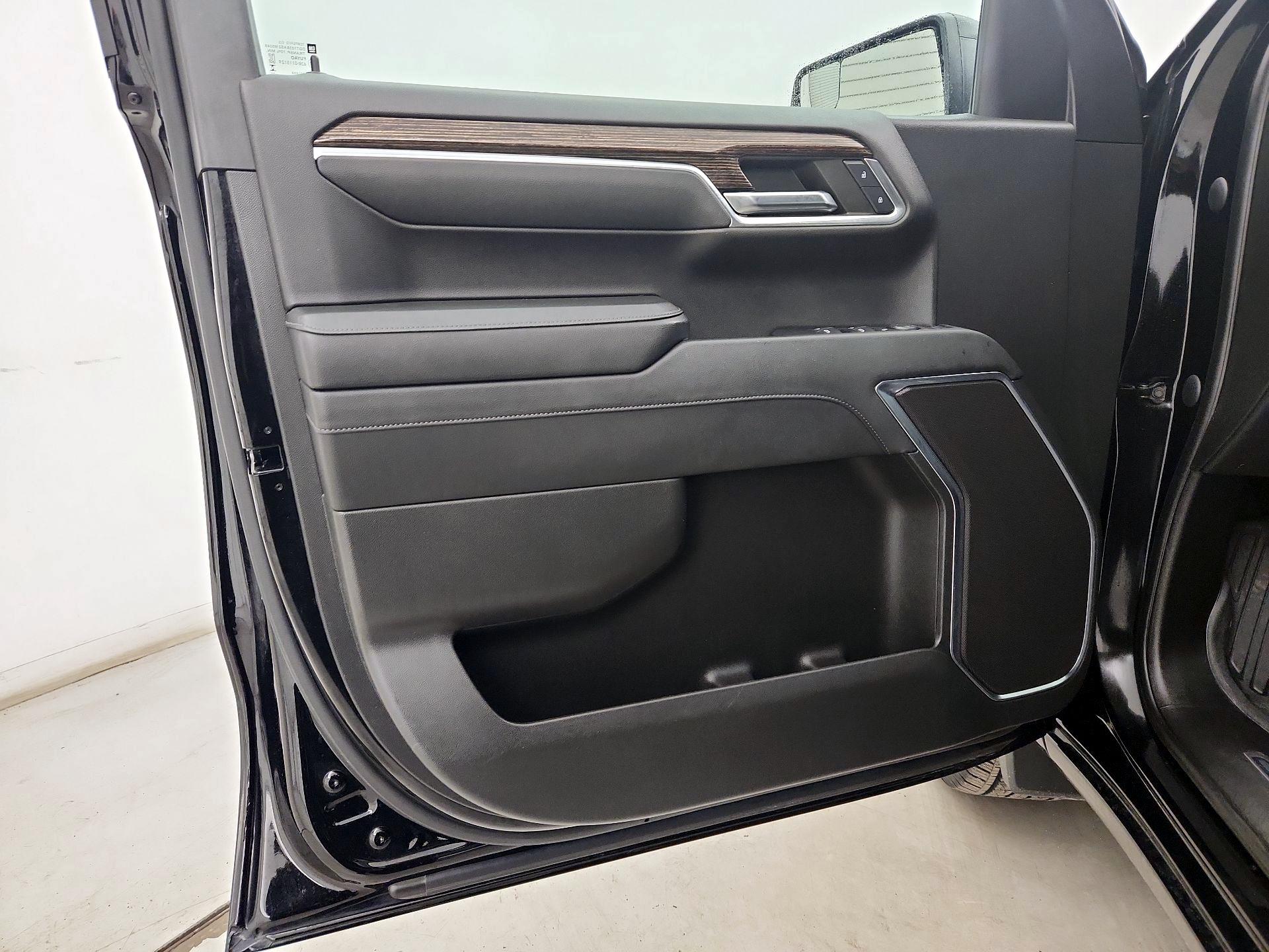 Thumbnail: 2023 GMC Sierra 1500 - 12